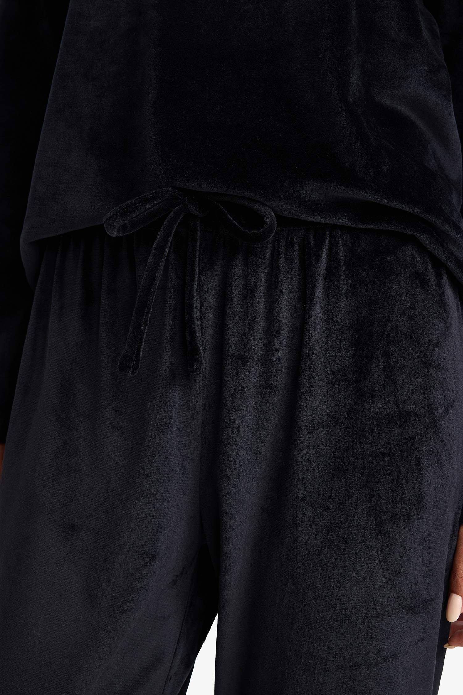 Pijama Takımı Regular Fit Uzun Kollu Velur Üst Uzun Alt-Fall in Love