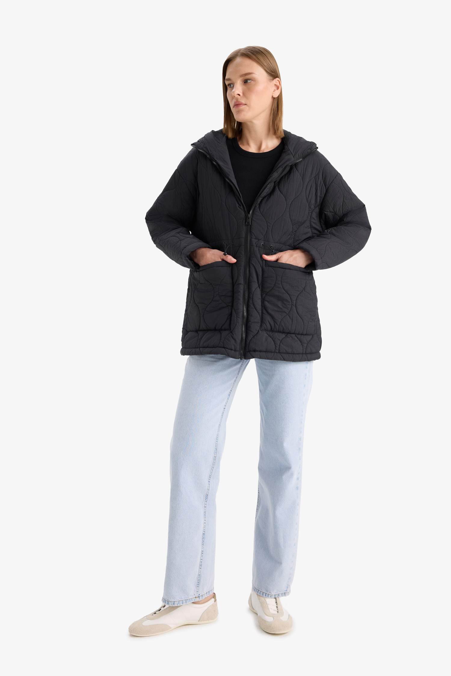 бас киімді Пальто