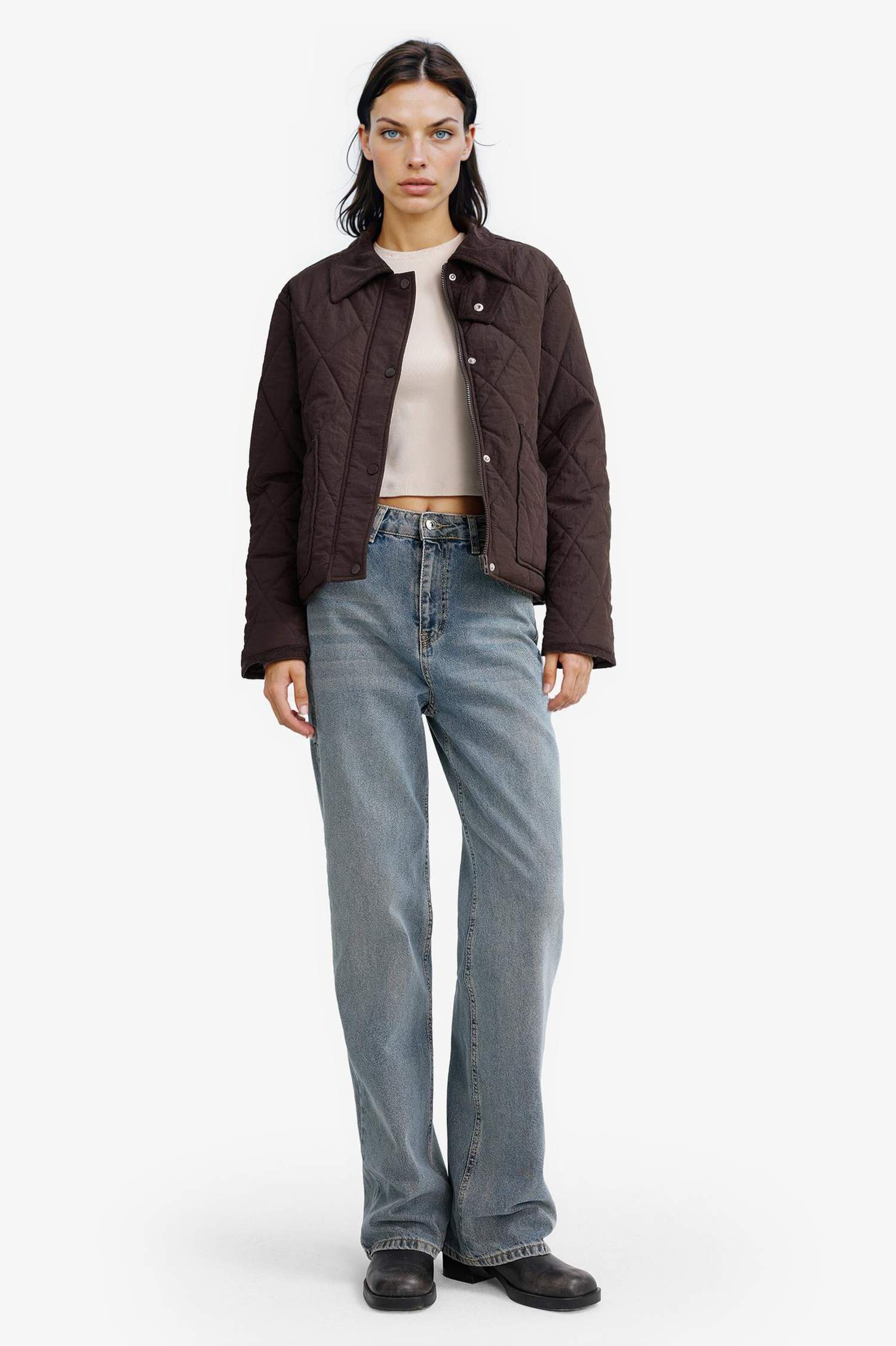 جاكيت خفيف مقاوم للماء قصة عادية وياخة بولو