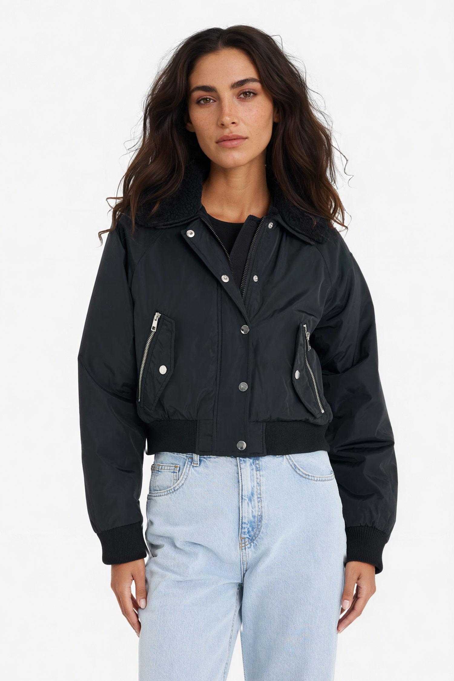 DeFacto Su İtici Regular Fit Polo Yaka Crop Fermuarlı Mont görsel 4