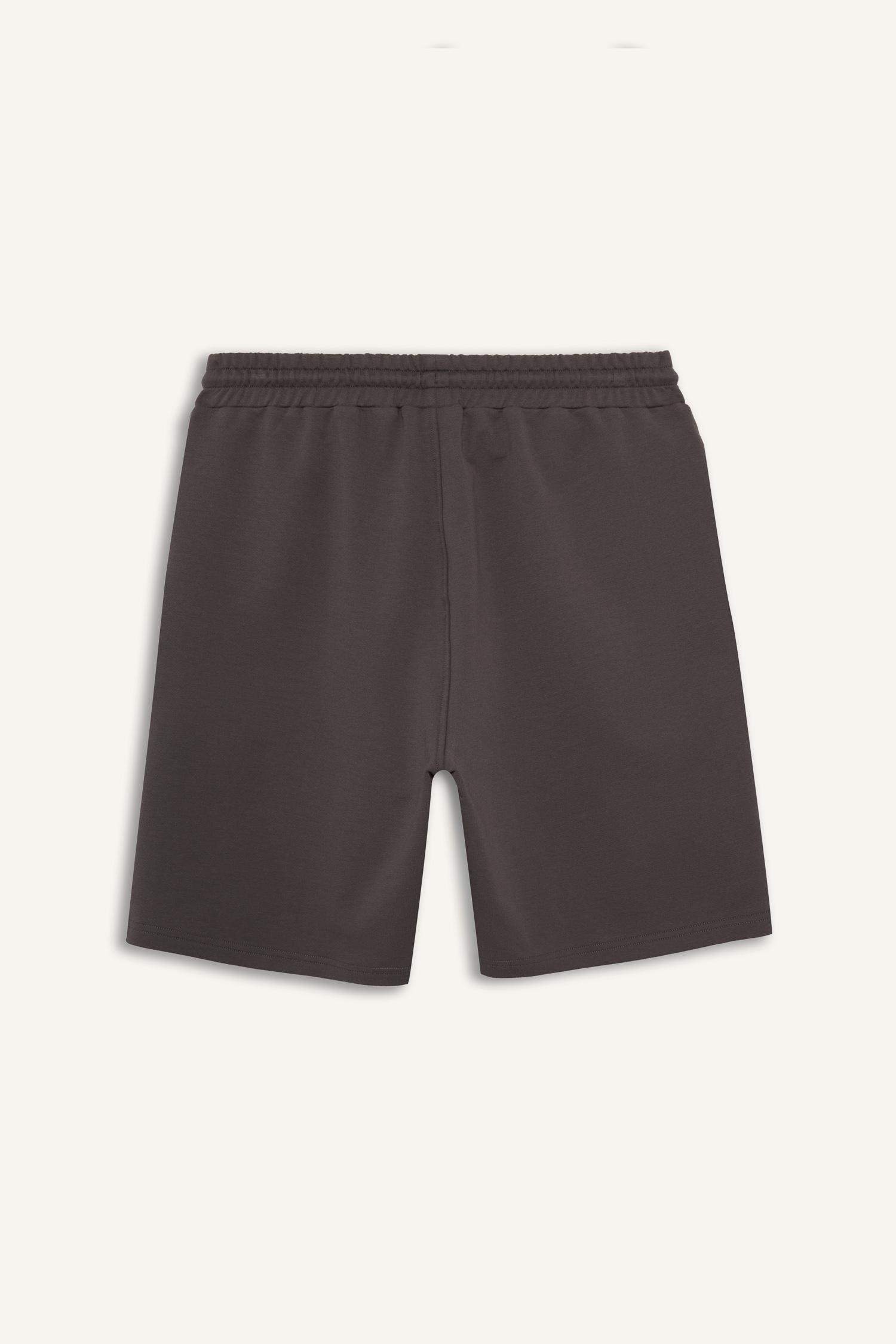 شورت NBA قصة عادية بساق قصير من DeFactoFit