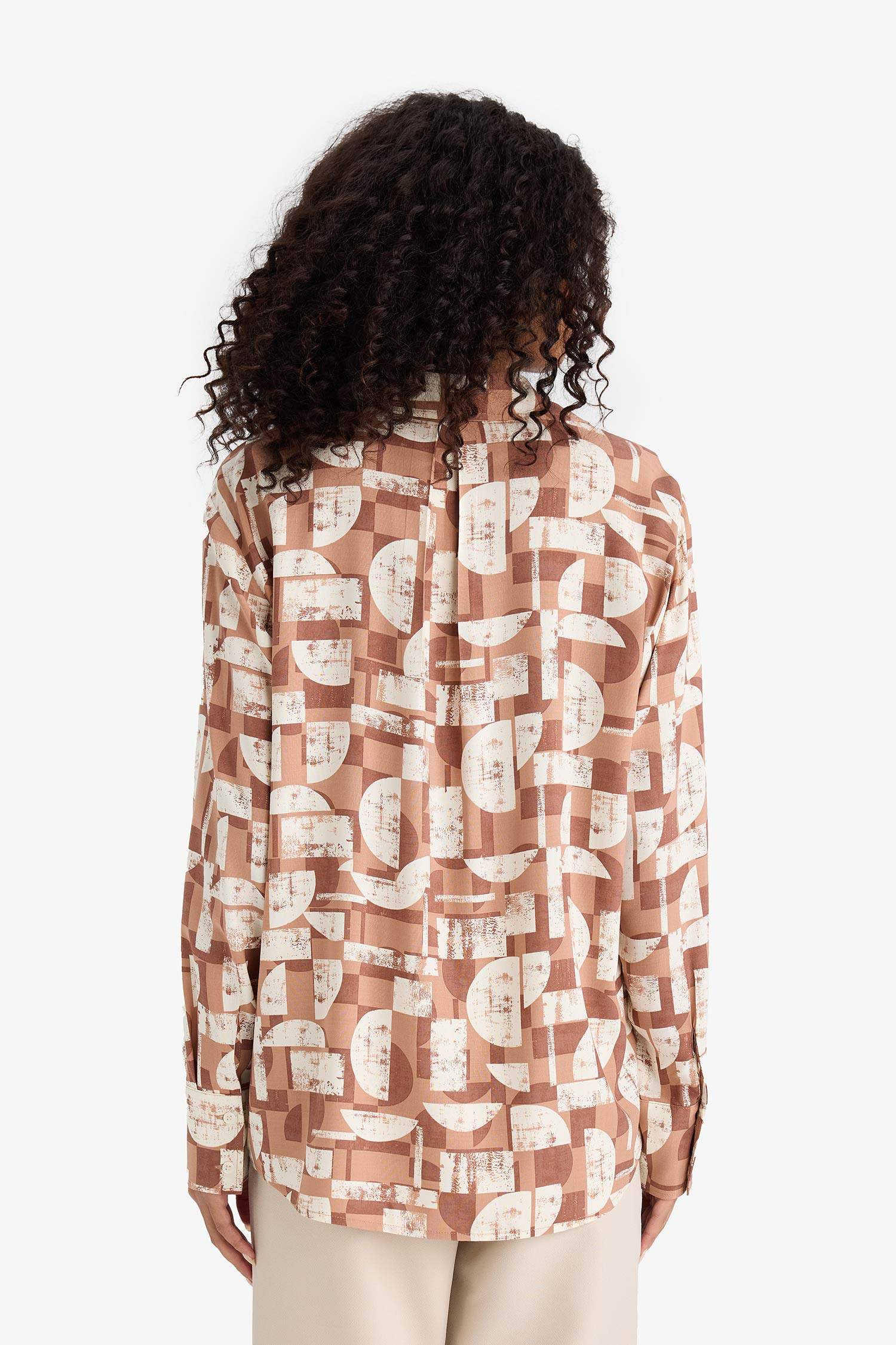 Chemise oversize imprimée à manches longues