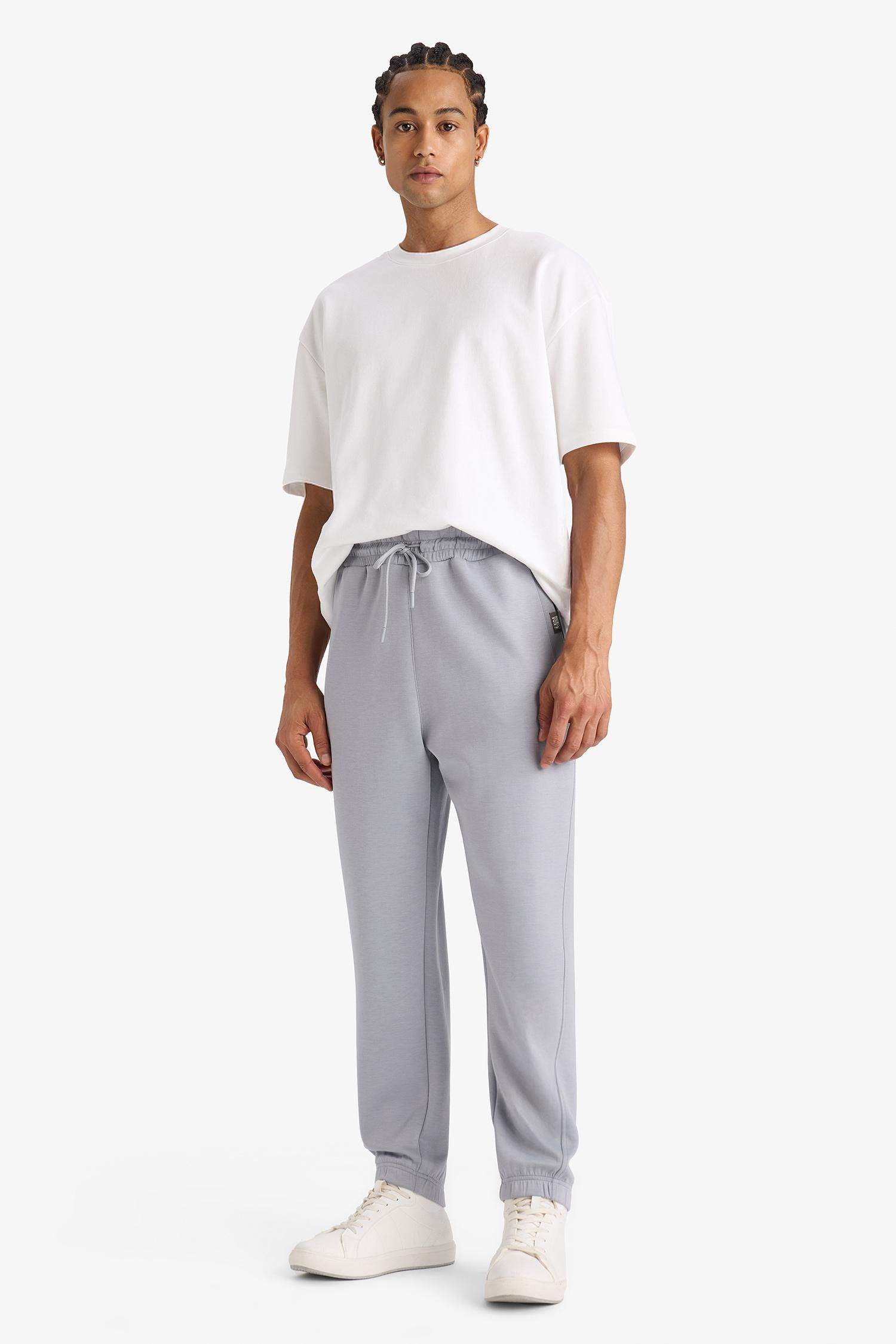 Штаны DeFactoFit NBA Chicago Bulls стандартного кроя с карманами и эластичными манжетами из дайвинг-ткани Scuba