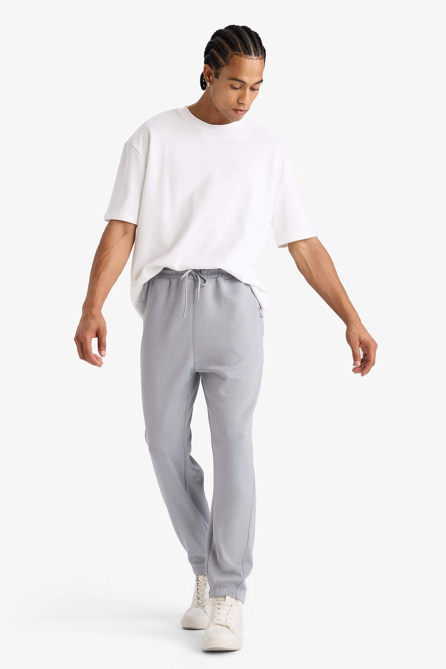 Штаны DeFactoFit NBA Chicago Bulls стандартного кроя с карманами и эластичными манжетами из дайвинг-ткани Scuba