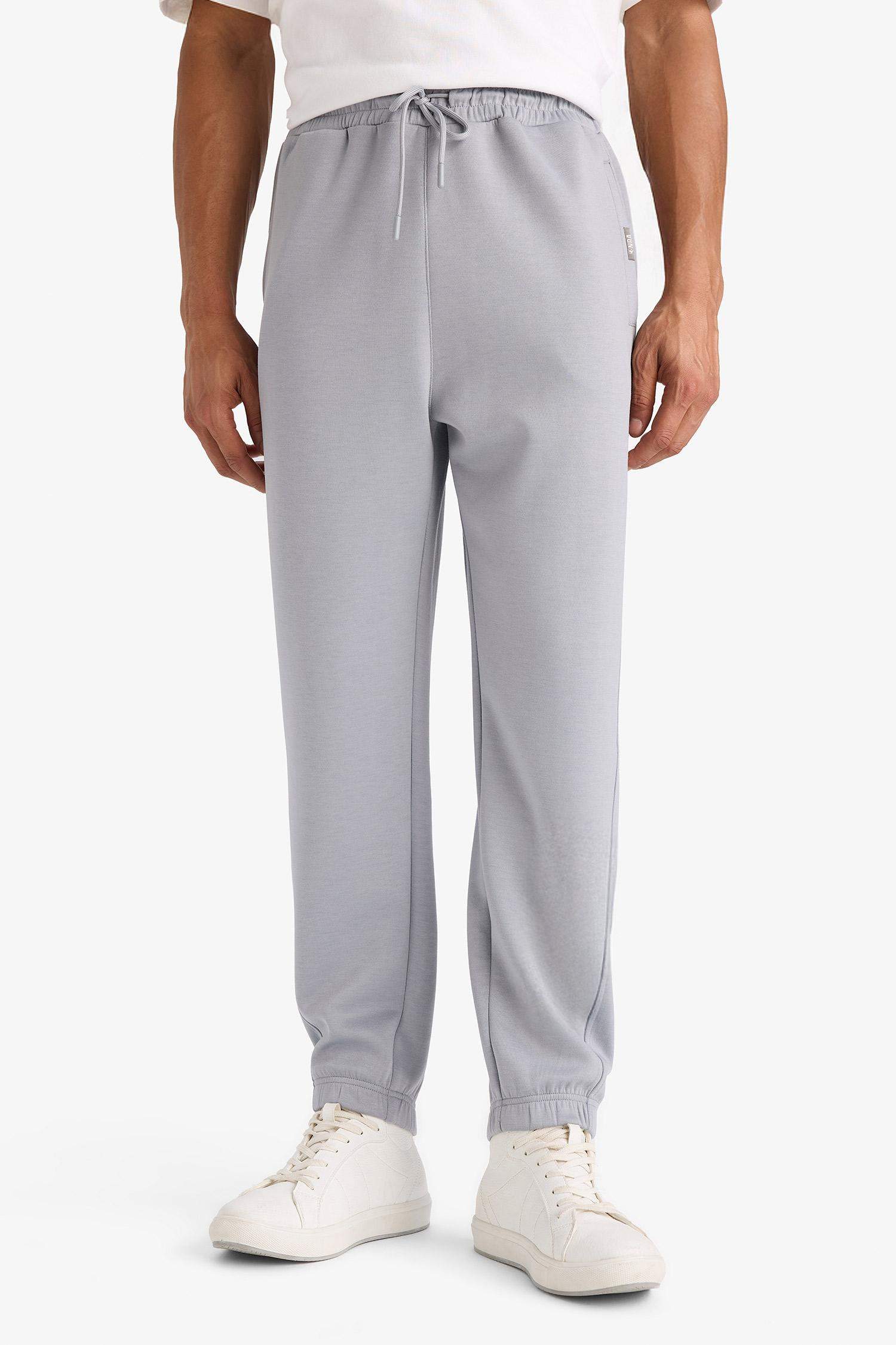 Штаны DeFactoFit NBA Chicago Bulls стандартного кроя с карманами и эластичными манжетами из дайвинг-ткани Scuba