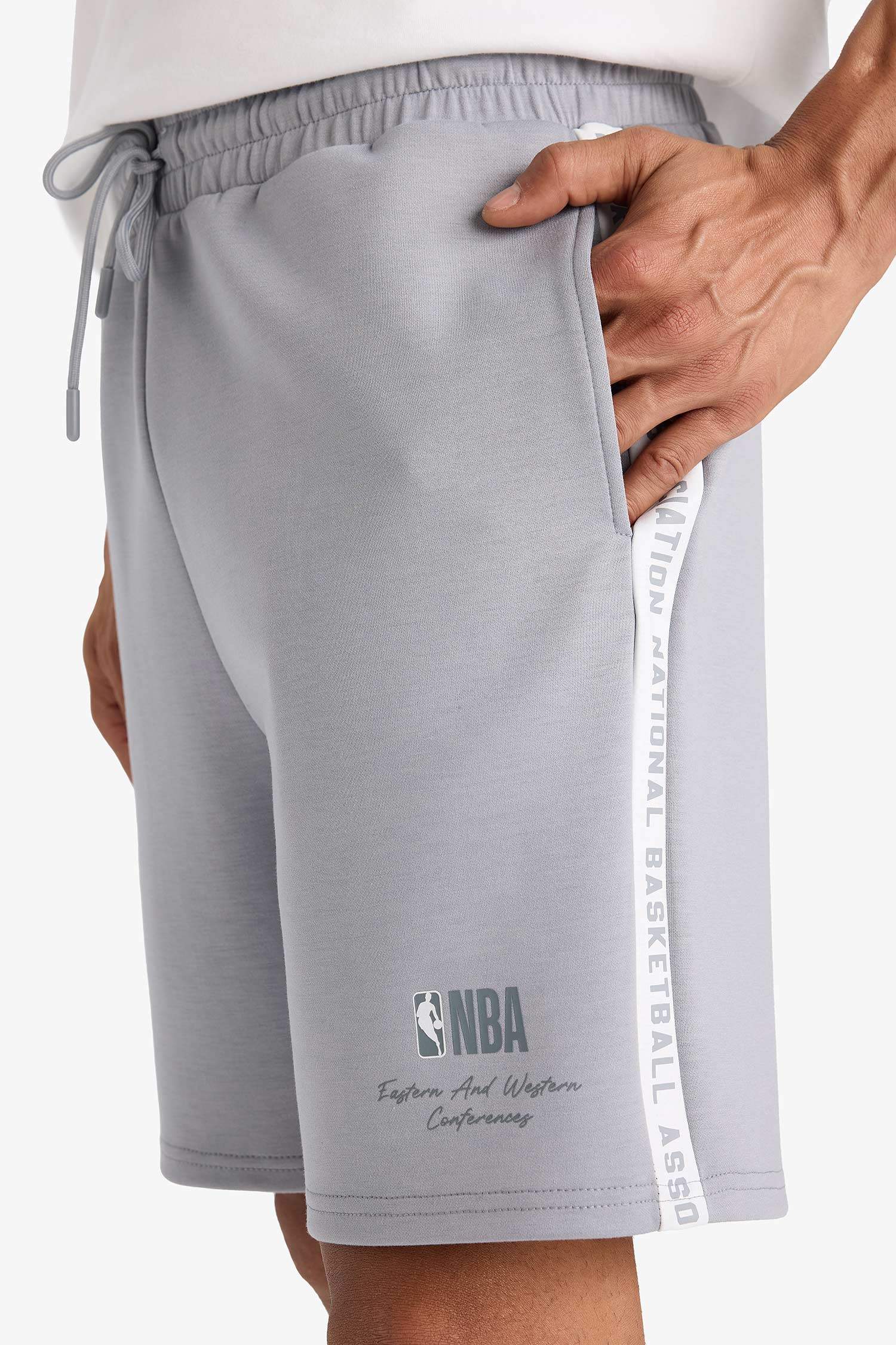 DeFactoFit NBA Wordmark Standard Fit Scuba Fabric Shorts