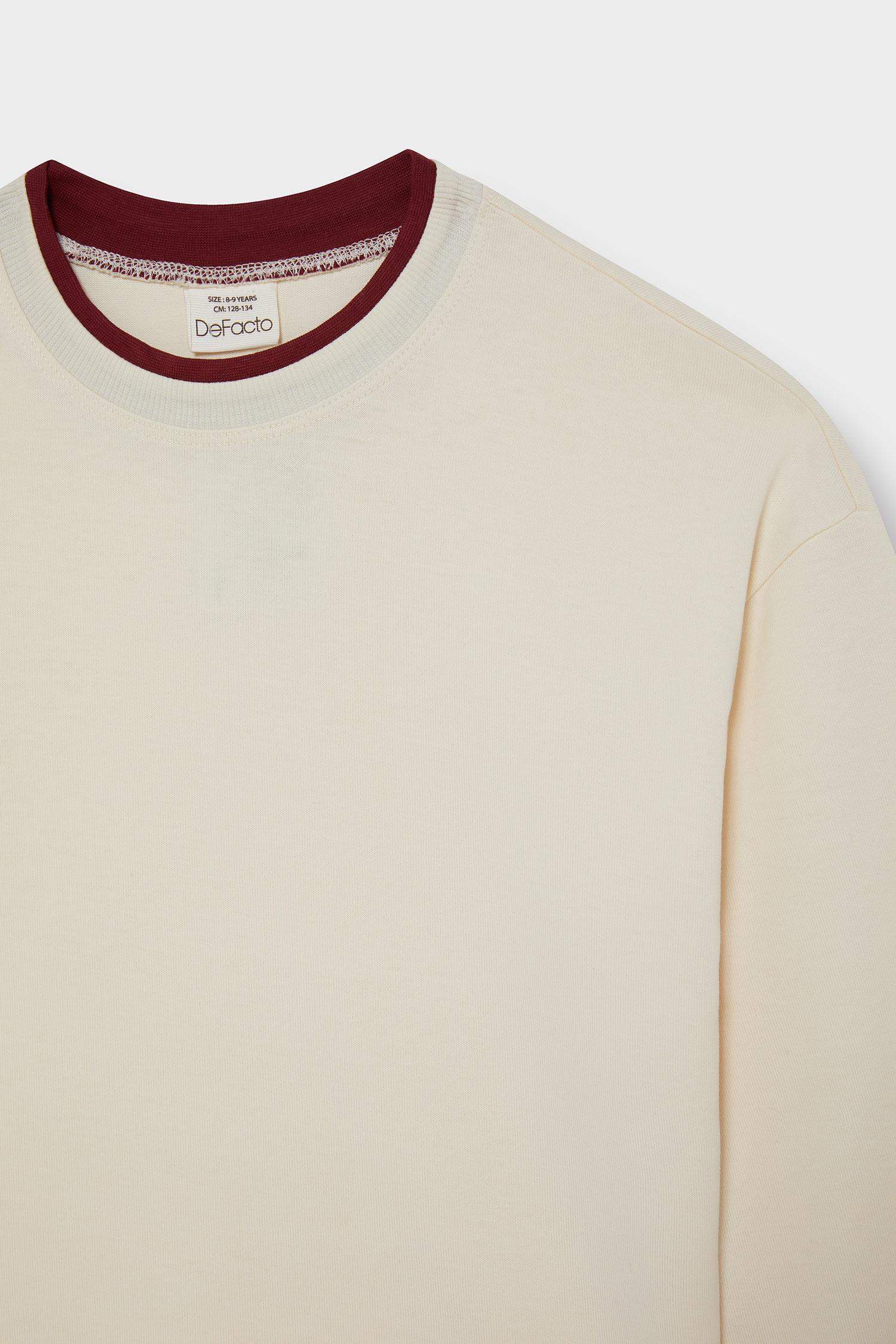 Қыздарға дөңгелек жаға ұзын жеңді Ұзын жеңді футболка