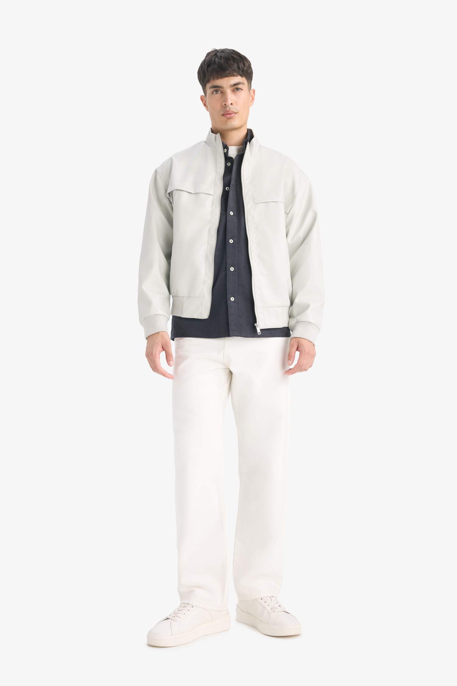 Oversize Fit Geniş Kalıp Dik Yaka Fermuarlı Cepli Suni Deri Ceket Mont