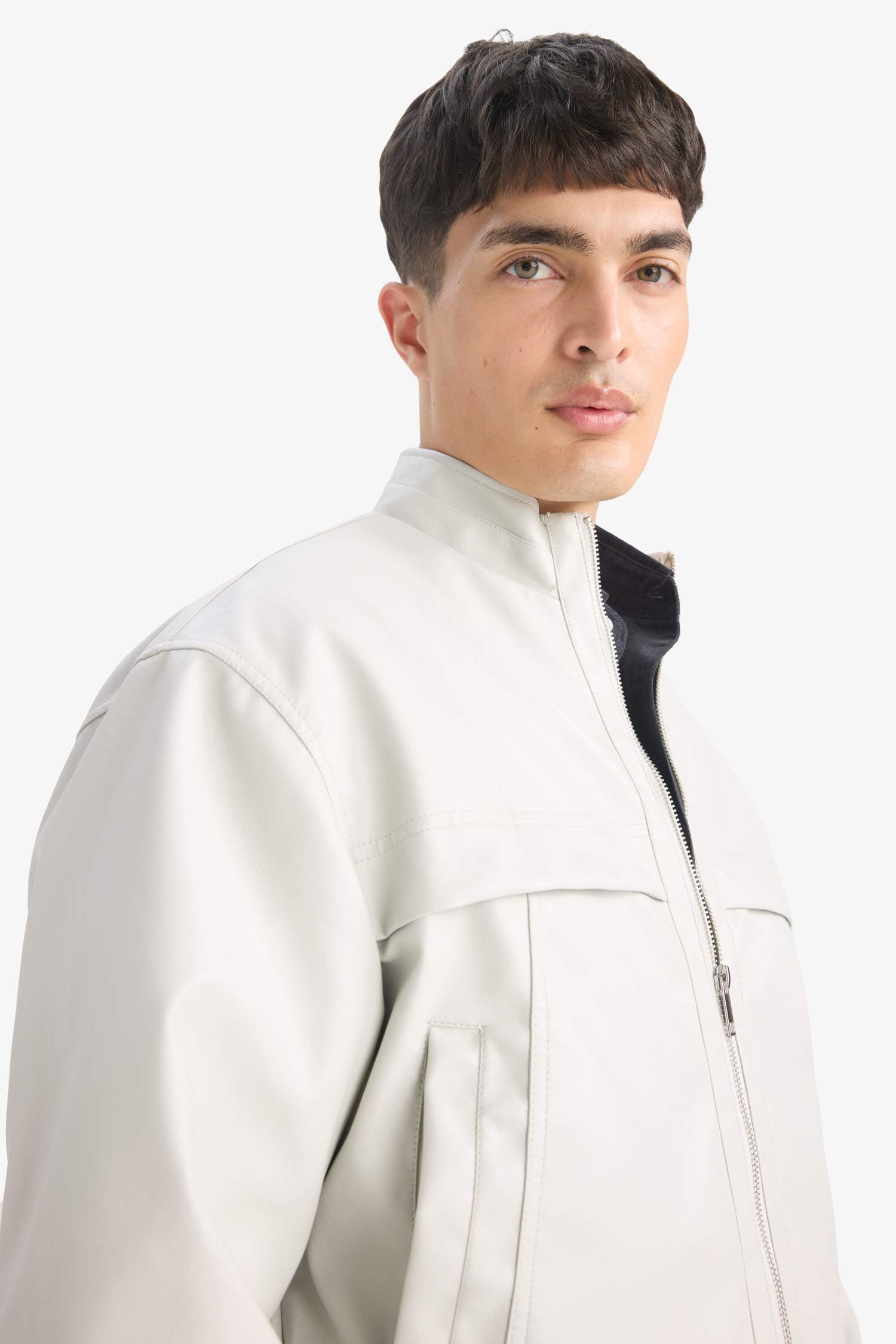 Oversize Fit Geniş Kalıp Dik Yaka Fermuarlı Cepli Suni Deri Ceket Mont