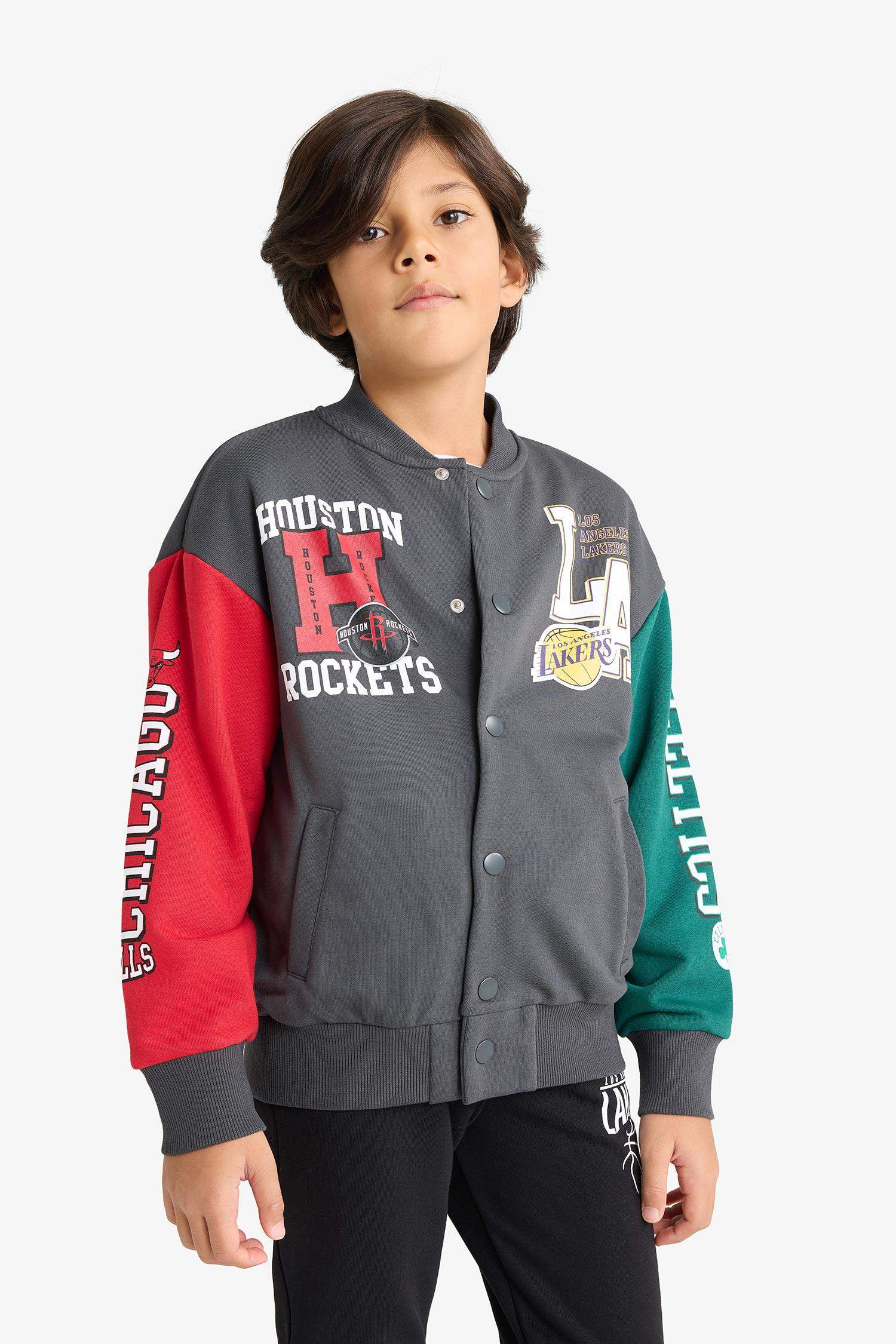 New Regular Fit Crew Neck NBA Licensed Cardigan