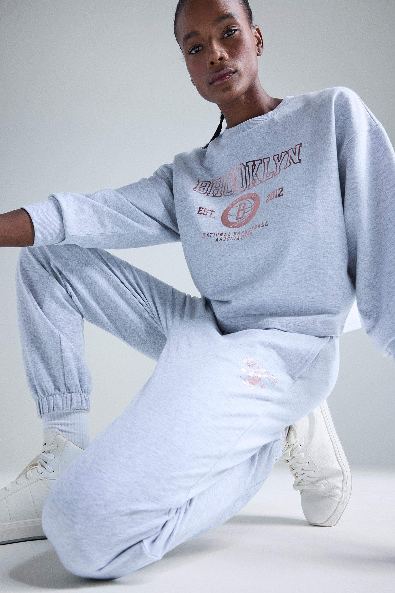 DeFactoFit NBA Brooklyn Nets Bisiklet Yaka Sporcu Sweatshirt