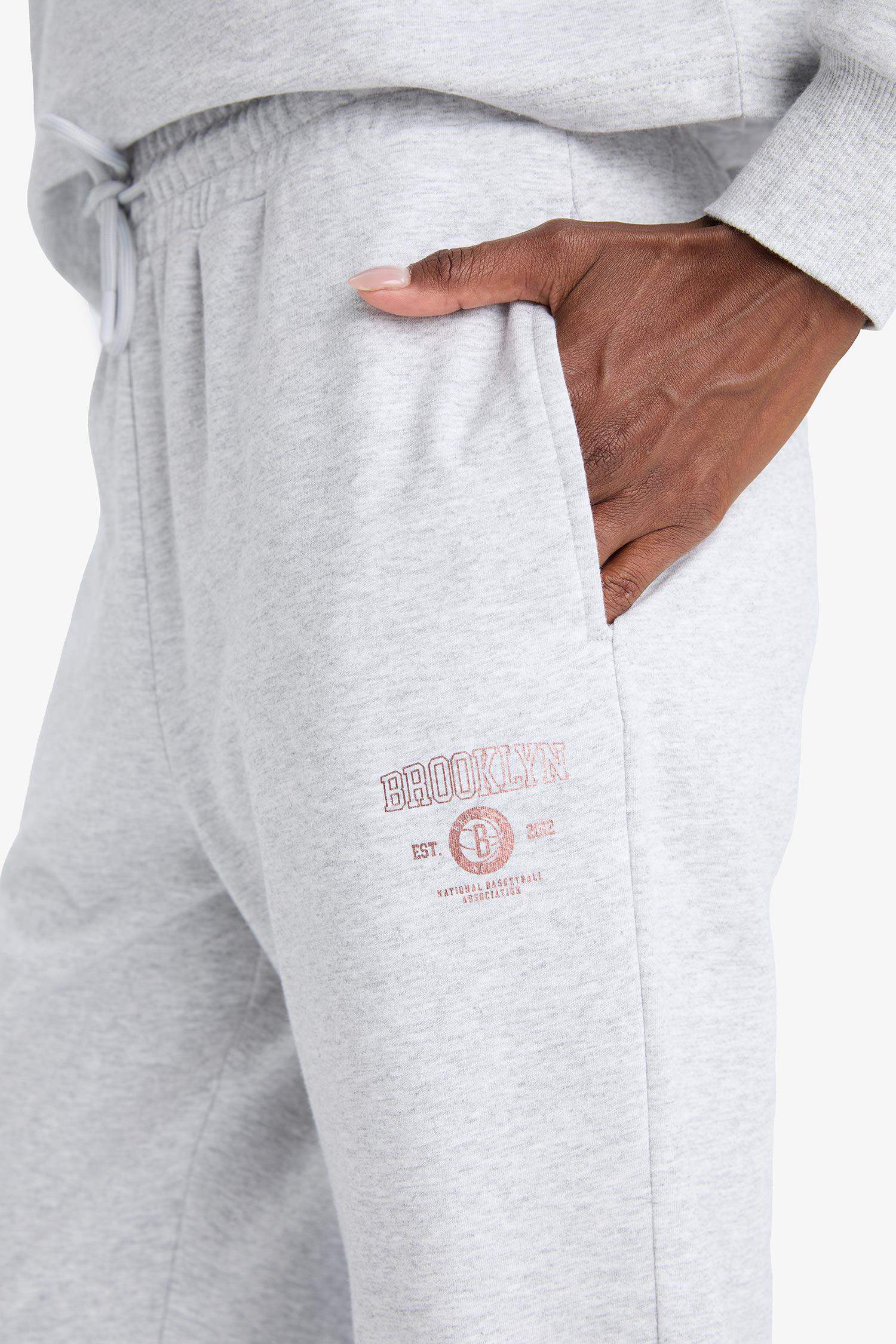 DeFactoFit NBA Brooklyn Nets Standard Fit Jogger Sweatpants