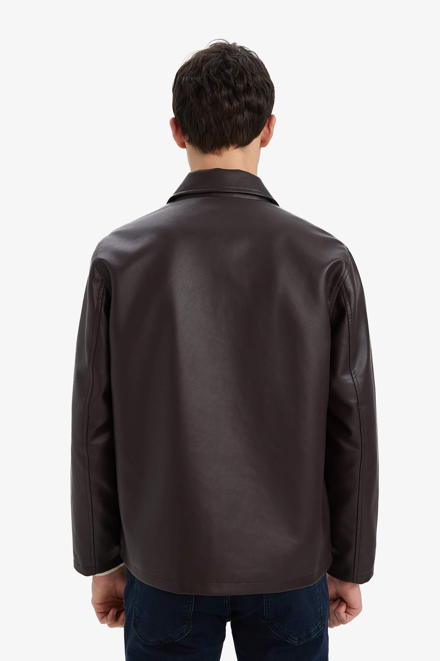 Regular Fit Gömlek Yaka Fermuarlı Cepli İç Cepli Mevsimlik Baharlık Suni Deri Ceket Mont