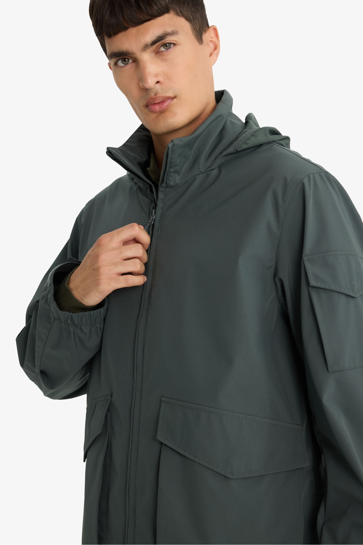 Regular Fit Stand Collar Zippered Waterproof Jacket