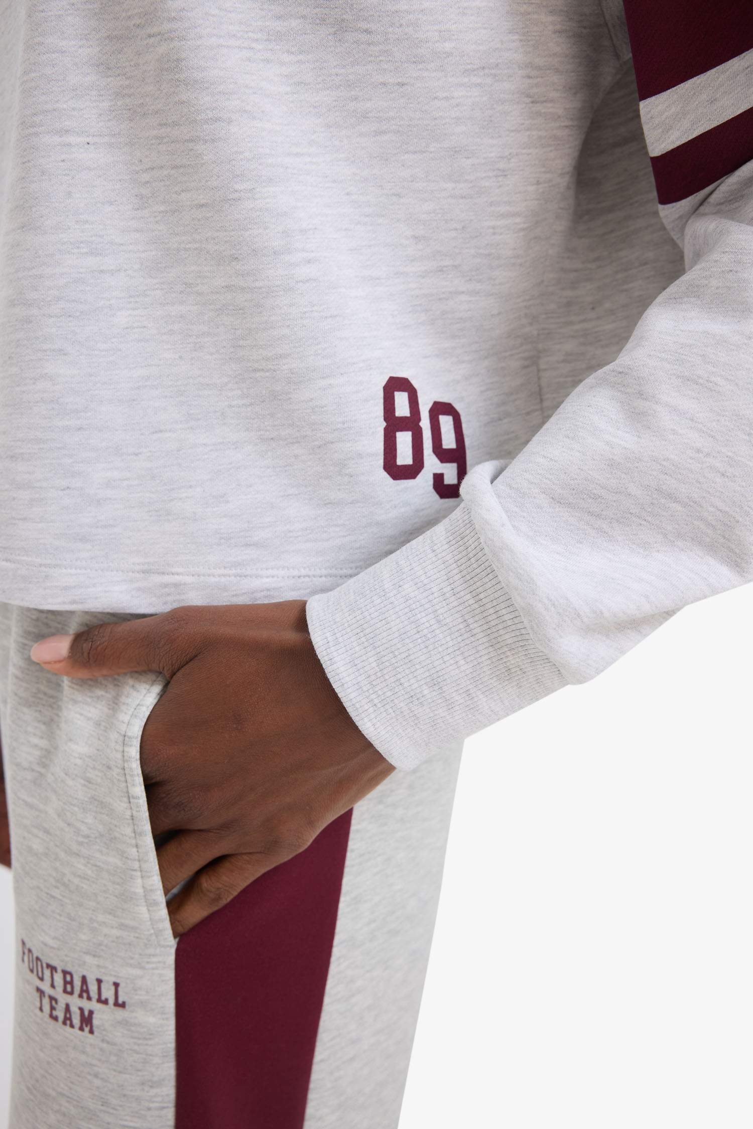 DeFactoFit Crew Neck Sports Printed Sweatshirt