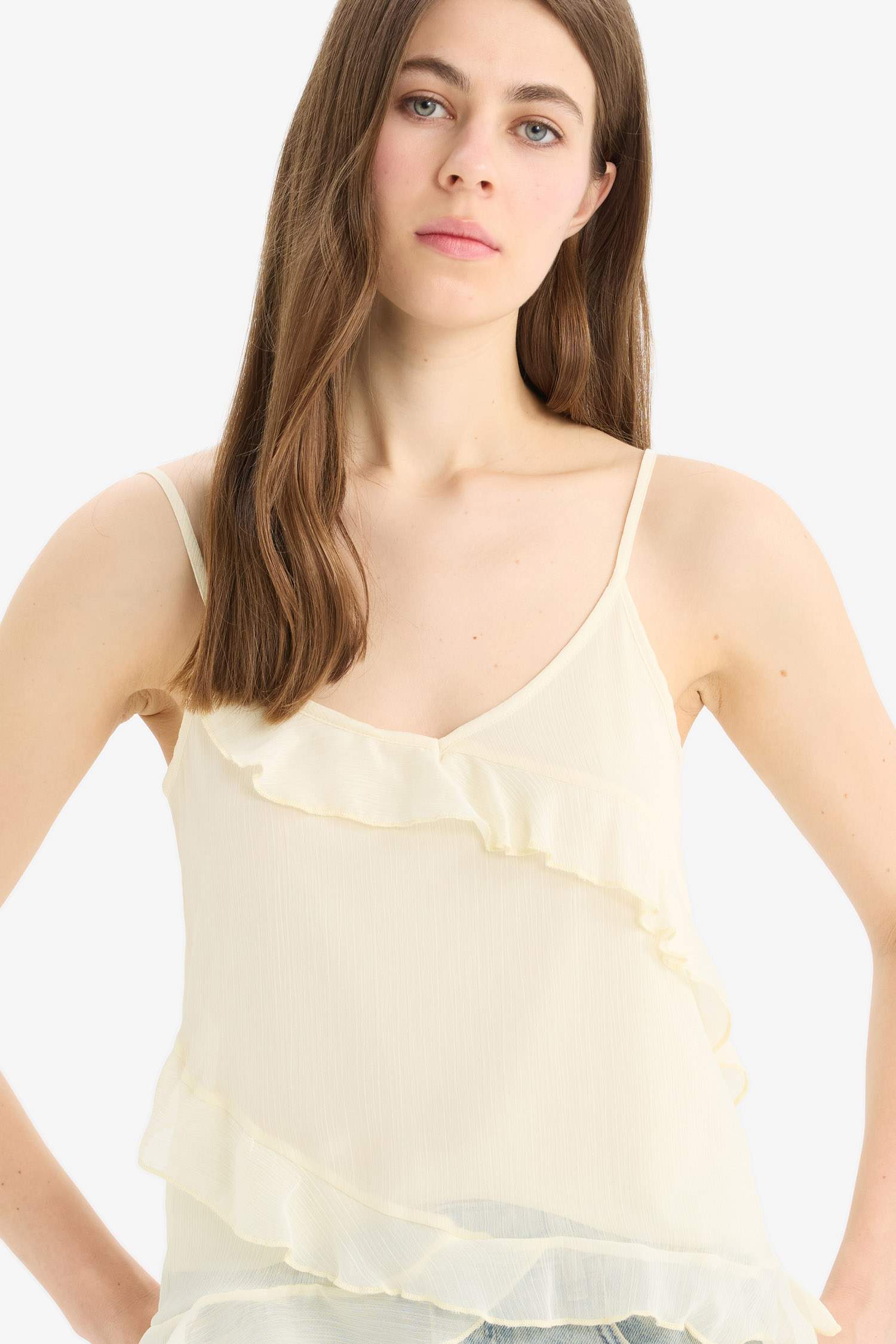 Regular Fit шифоновая блуза на бретелях с V-образным вырезом