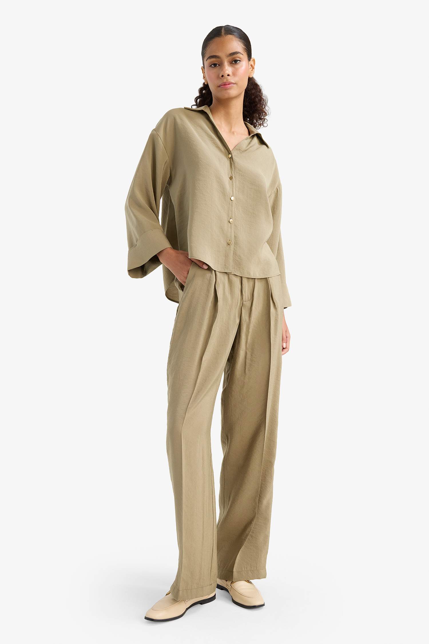 Loose Fit Uzun Kollu Gömlek