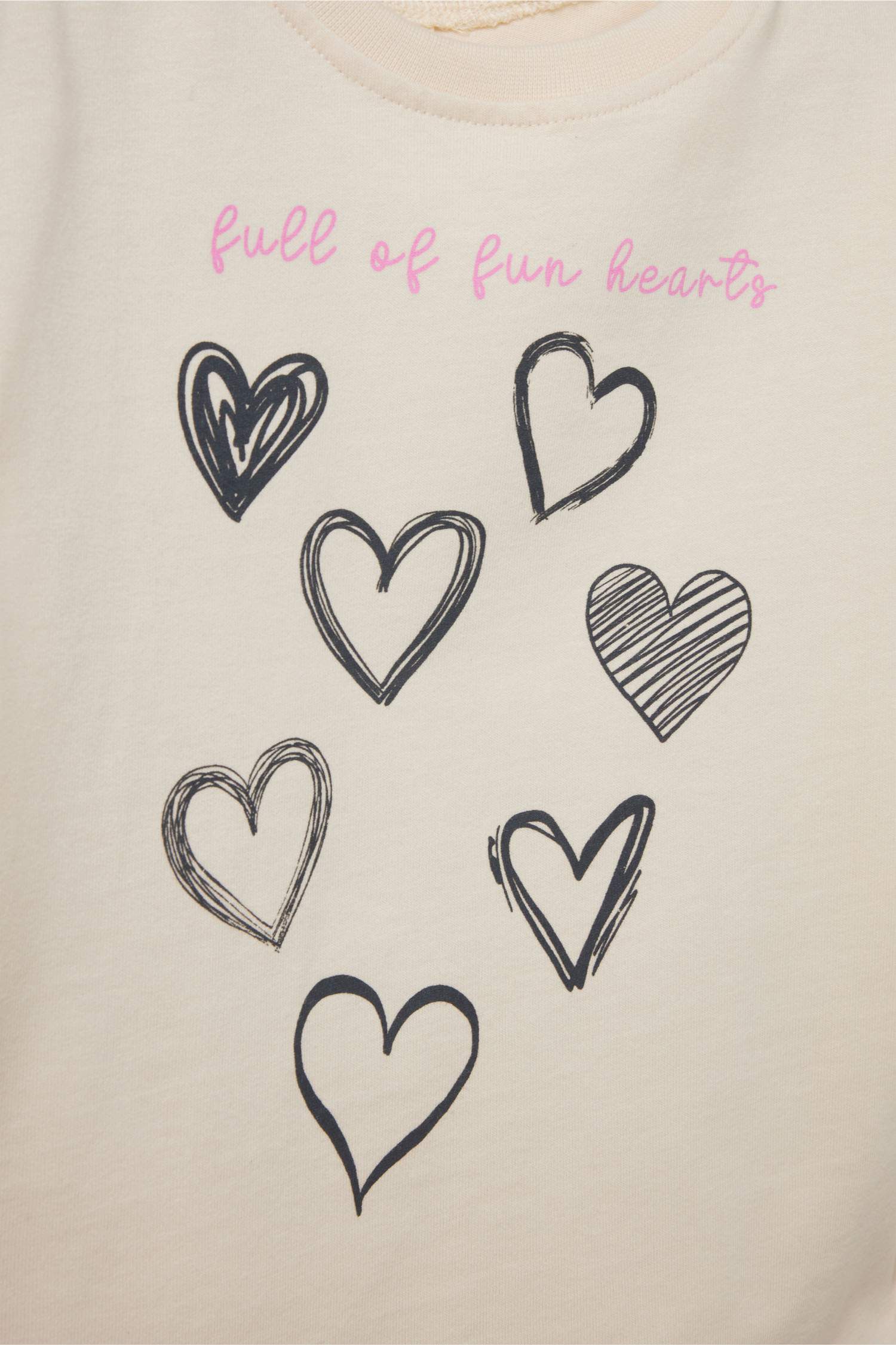 Kız Bebek Bisiklet Yaka Kalp Desenli 2'li Uzun Kollu Tişört