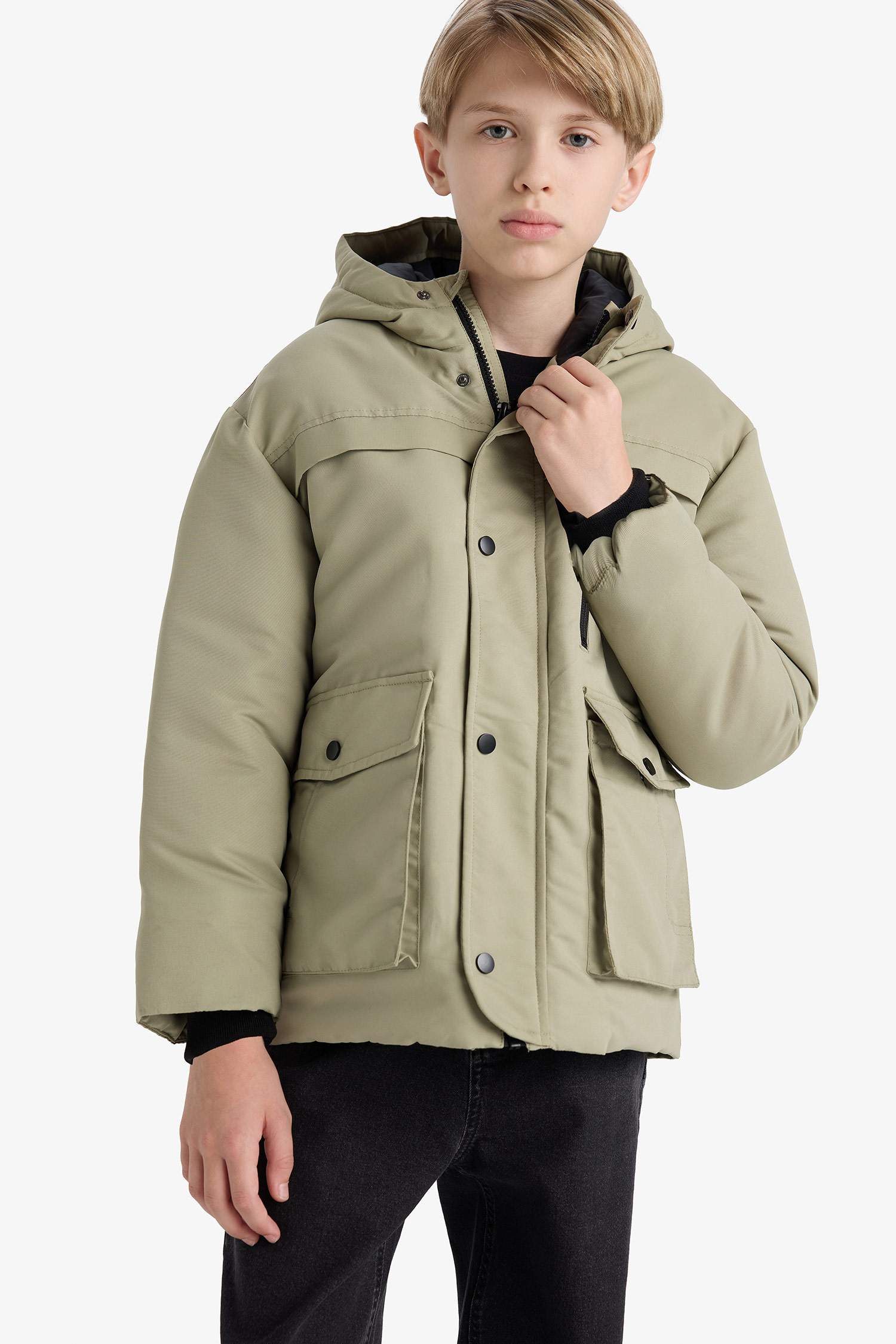 جاكيت بامب اولادي وتر بروف بكابيشون بجيوب