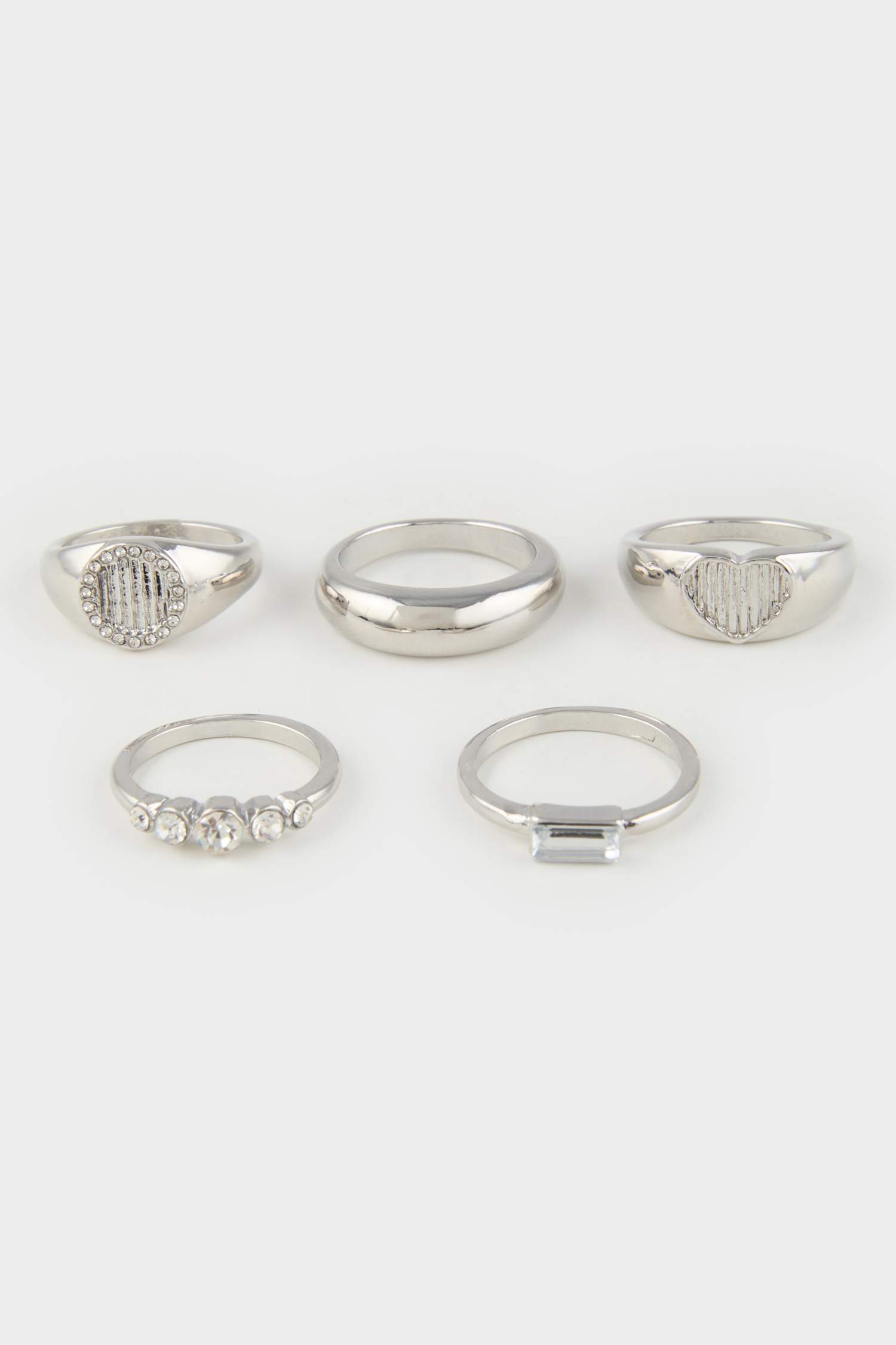 محبس نسائي فضي - 5 قطع