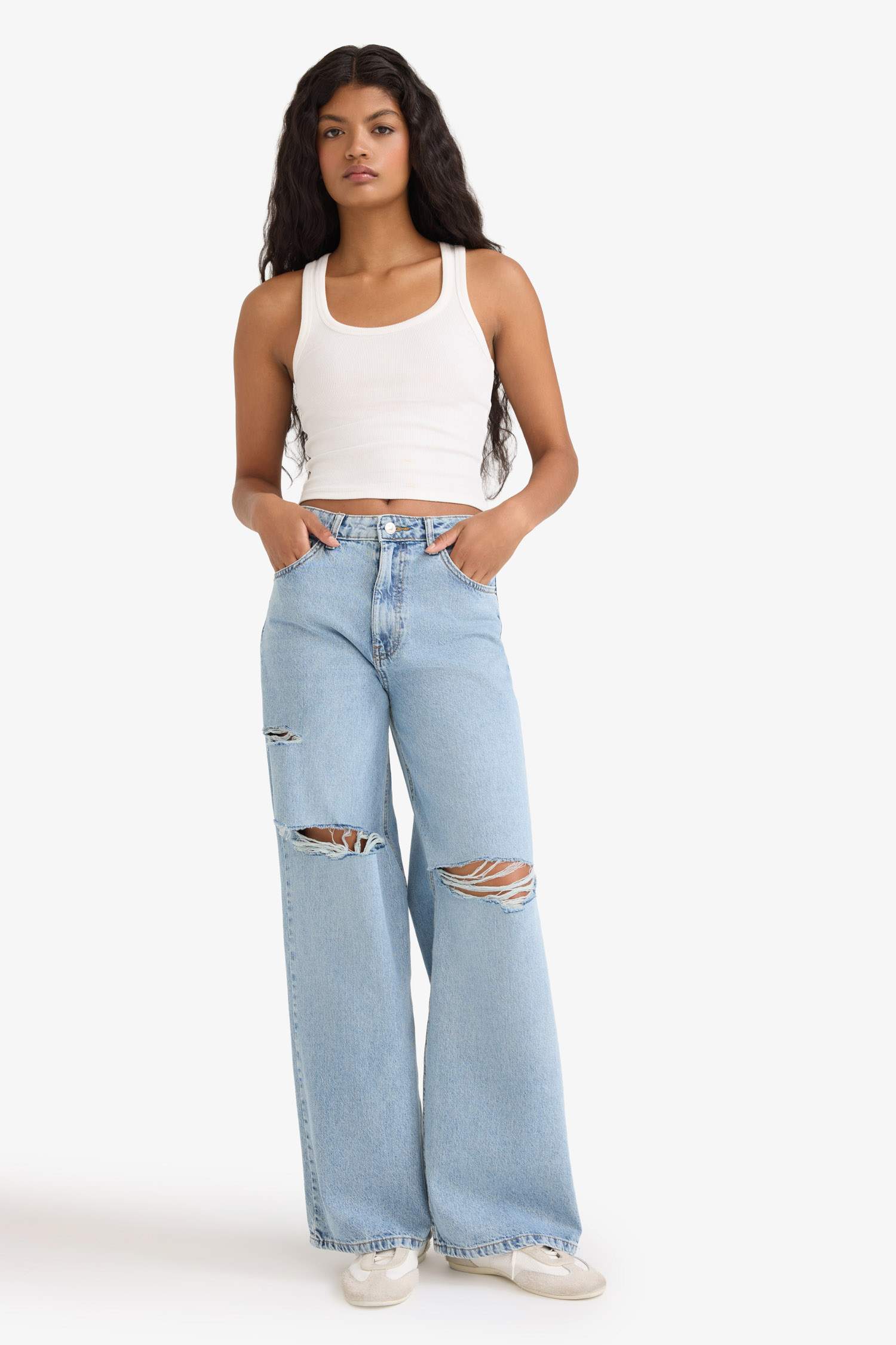 Wide Leg Yırtık Detaylı Yüksek Bel Uzun Jean Yıkamalı Pantolon