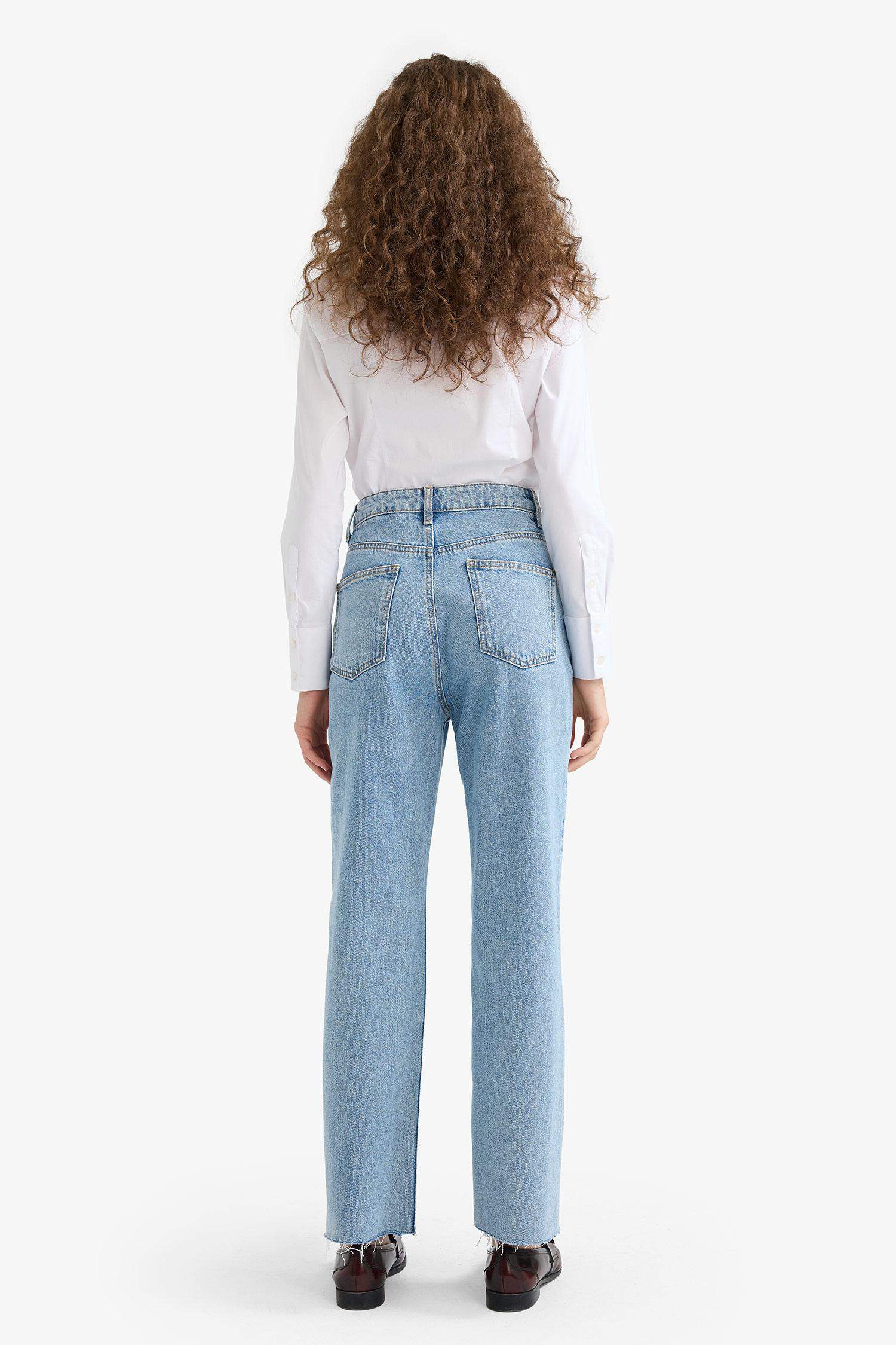 Straight Fit Yüksek Bel Düz Paça Uzun Jean Yıkamalı Pantolon