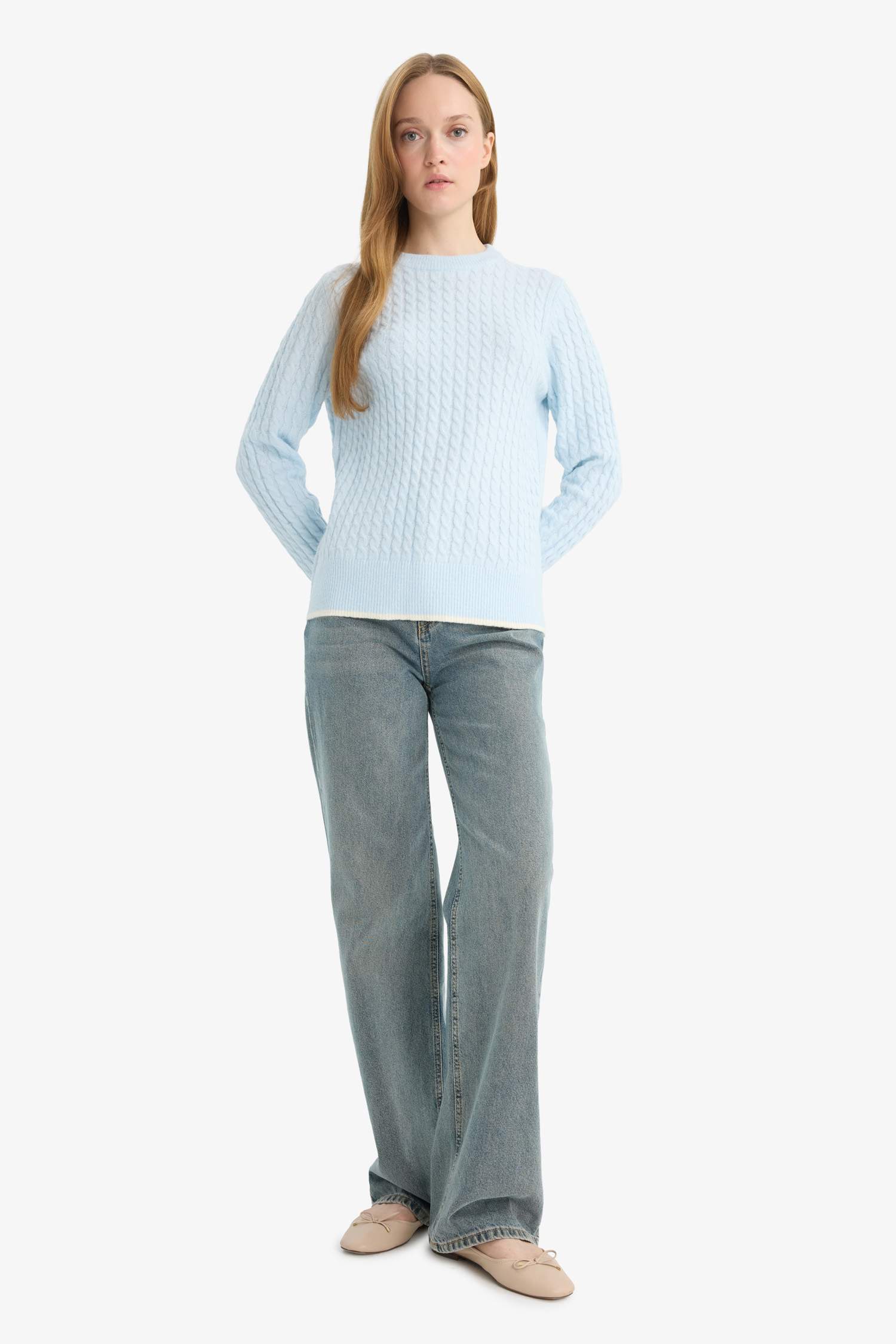 بلوز صوف قصة عادية بياخة مستديرة