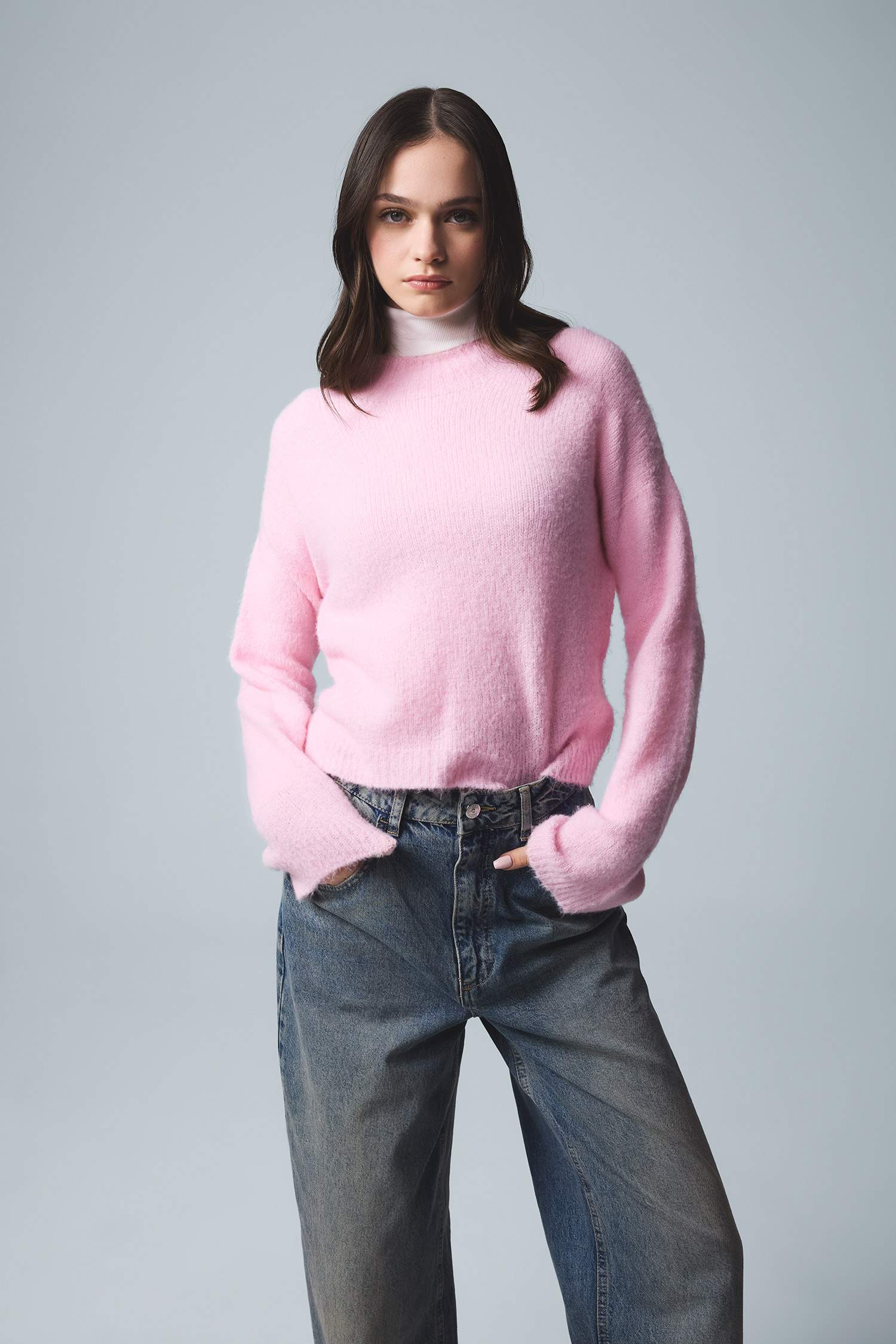 Regular Fit Bisiklet Yaka Dikişsiz Basic Düz Triko Kazak