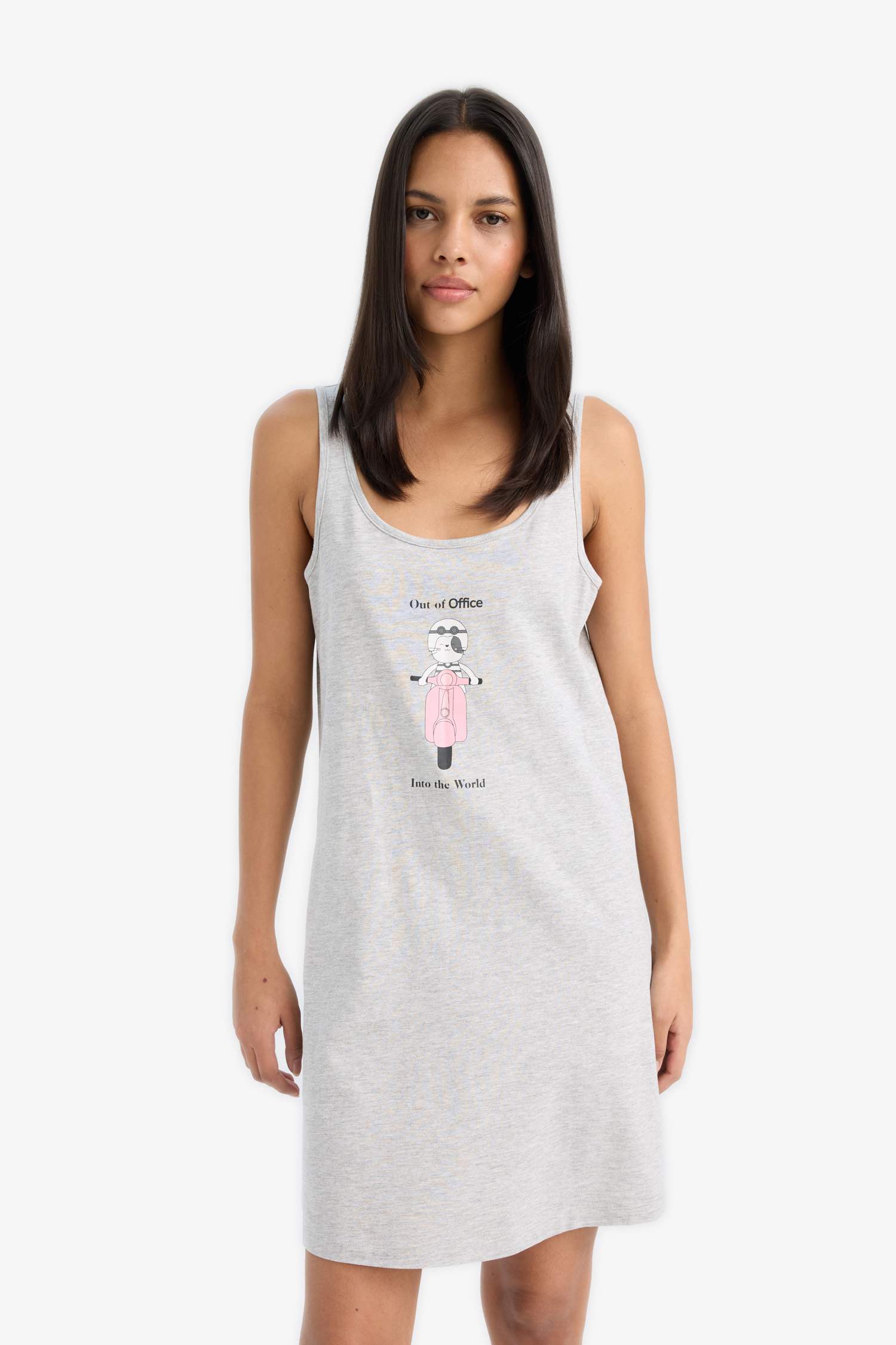 فستان نوم قصة عادية برقبة مستديرة من Fall in Love