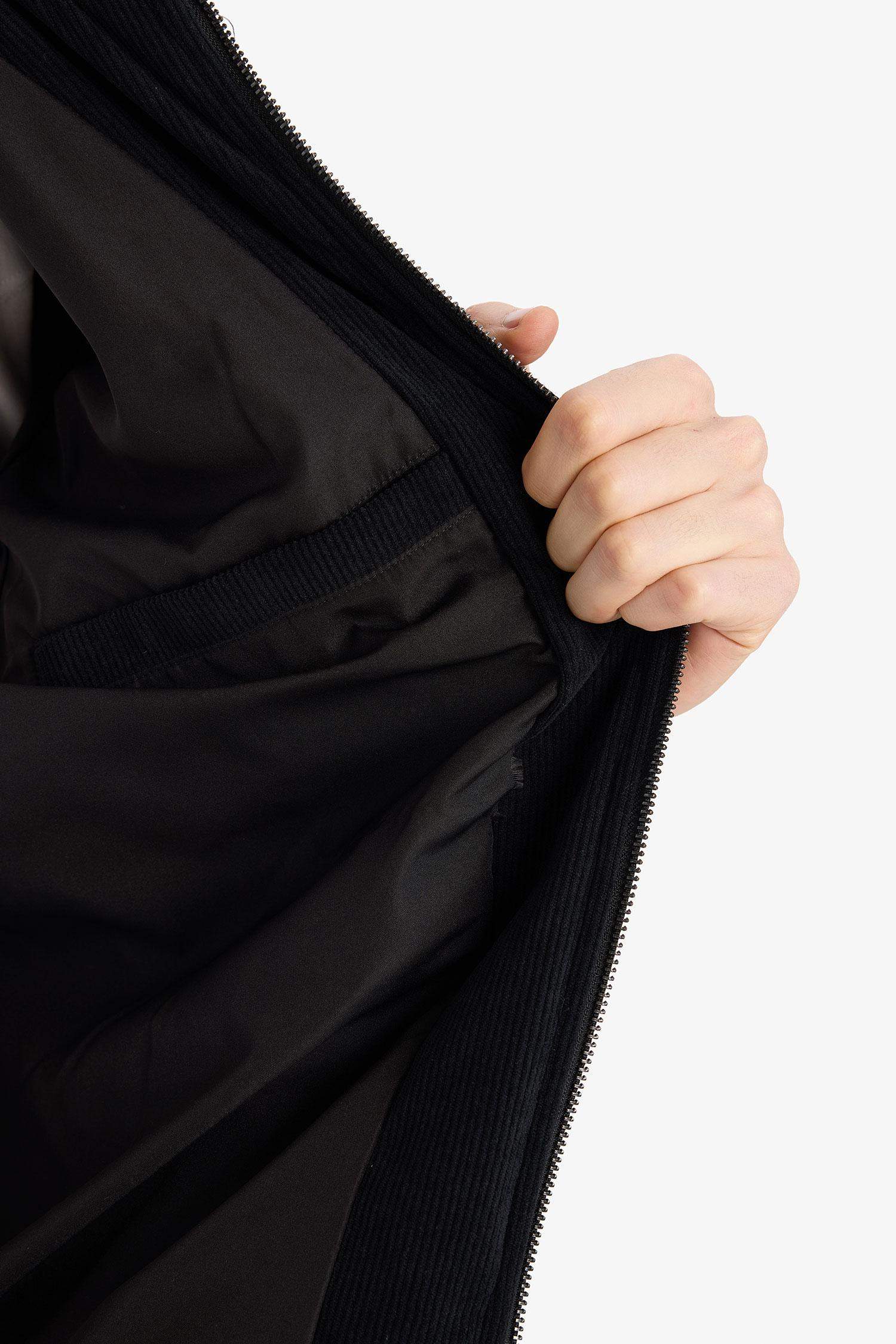 Oversize Fermuarlı Kadife Mont