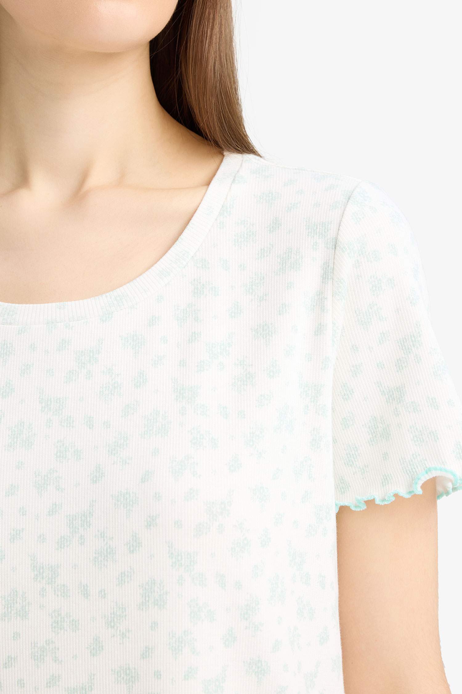 Bisiklet Yaka Fitilli Kaşkorse Kısa Kollu Gecelik-Fall in Love