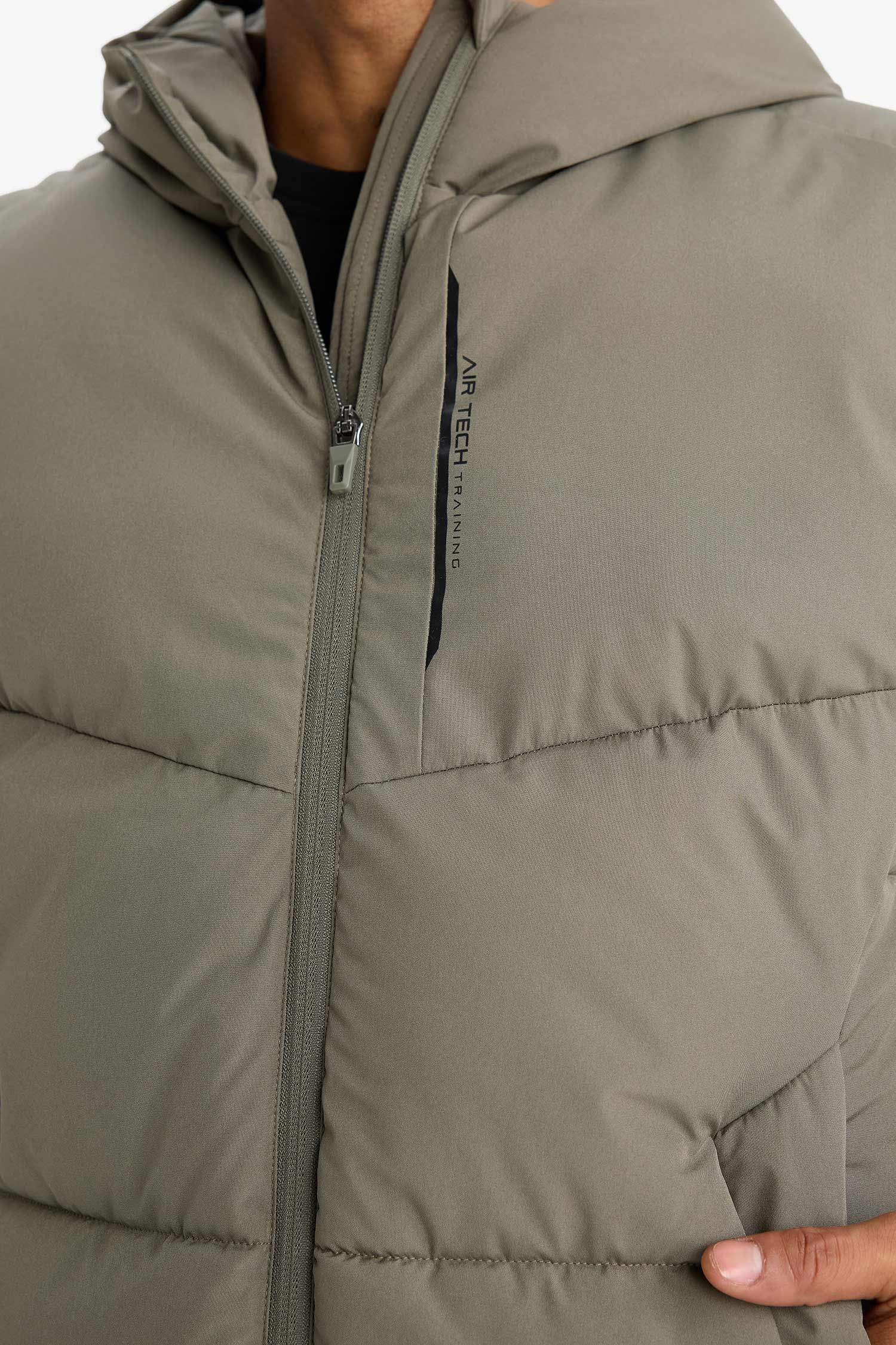 DeFactoFit Regular Fit Hooded Waterproof Puffer Vest