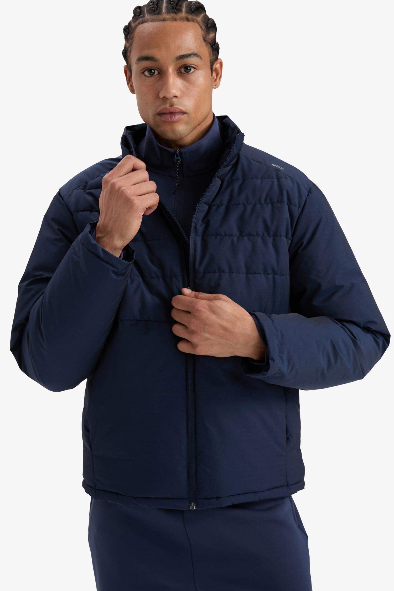 Su İtici Rüzgar Geçirmez Regular Fit Dik Yaka Fermuarlı Cepli Kışlık Mont