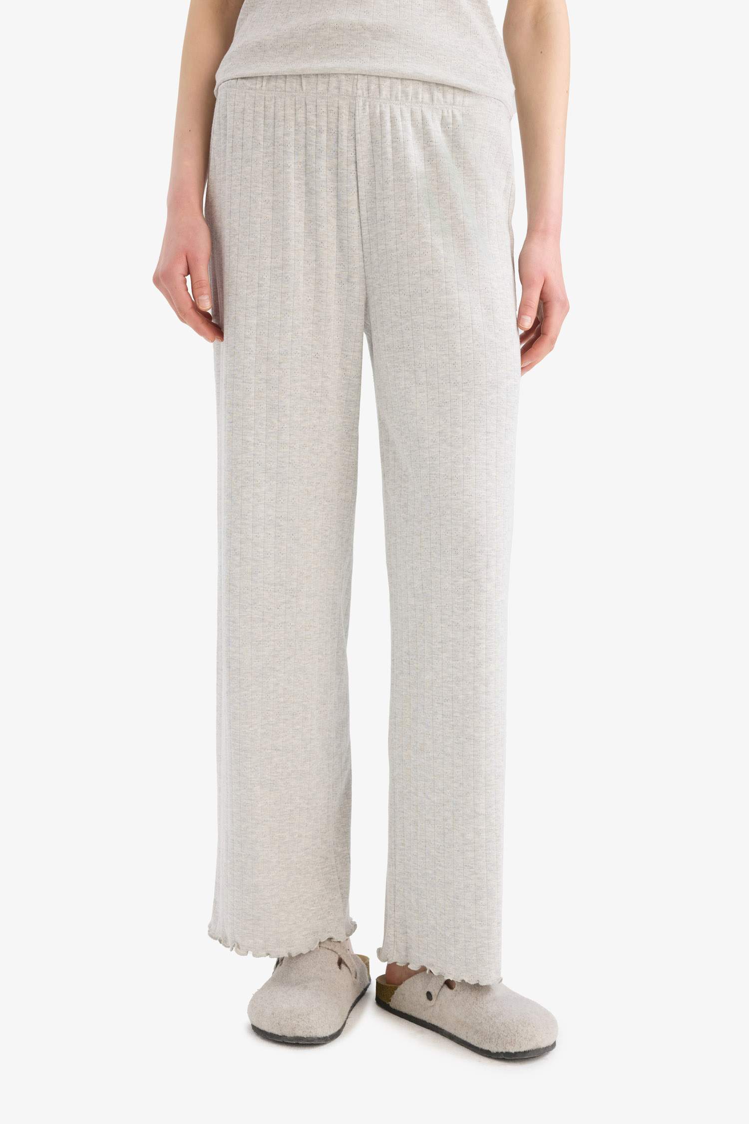 Fall in Love Regular Fit Top Bottom 2 Piece Pajama Set