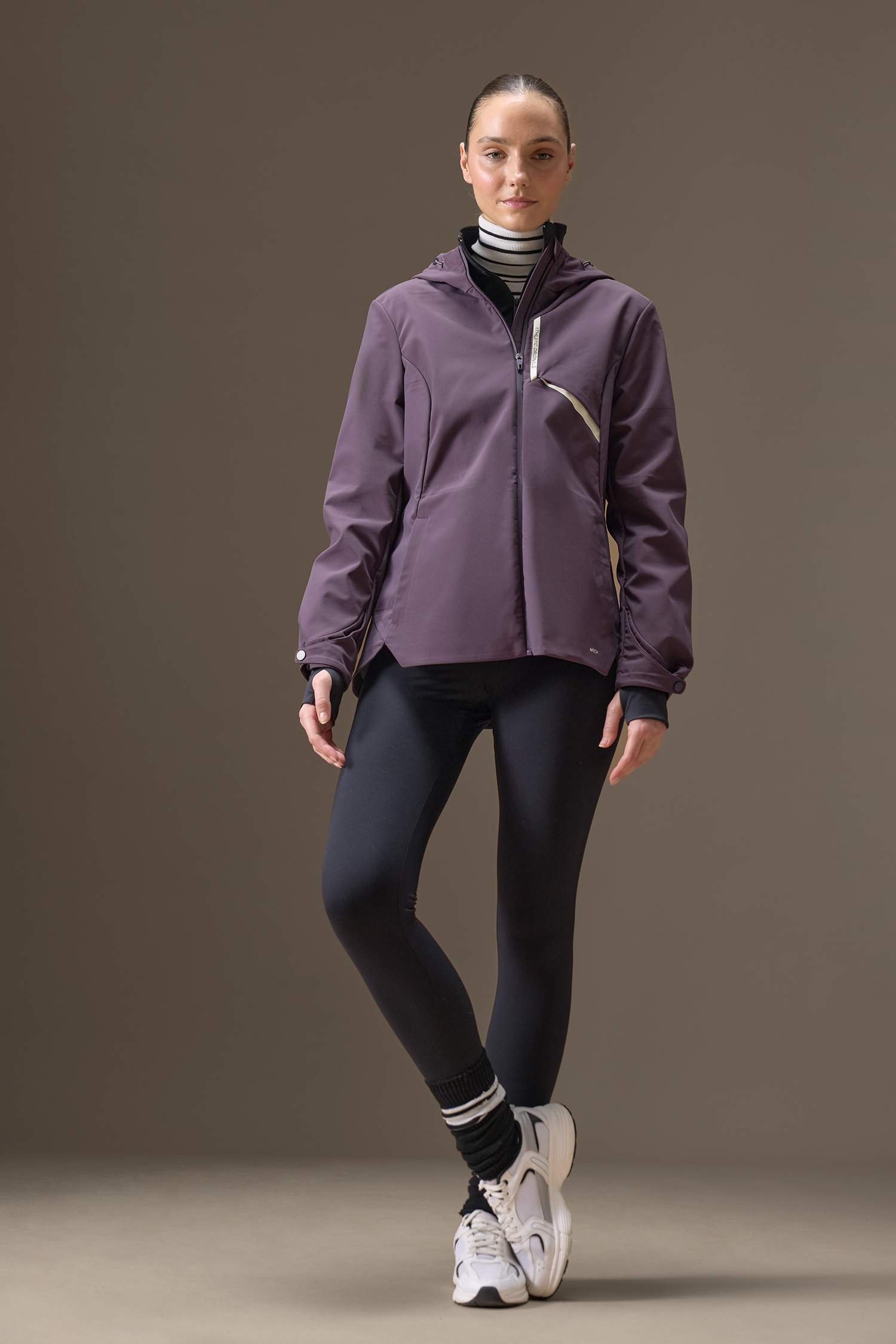 Водонепроницаемая куртка Defactofit Slim Fit с капюшоном и флисовой подкладкой