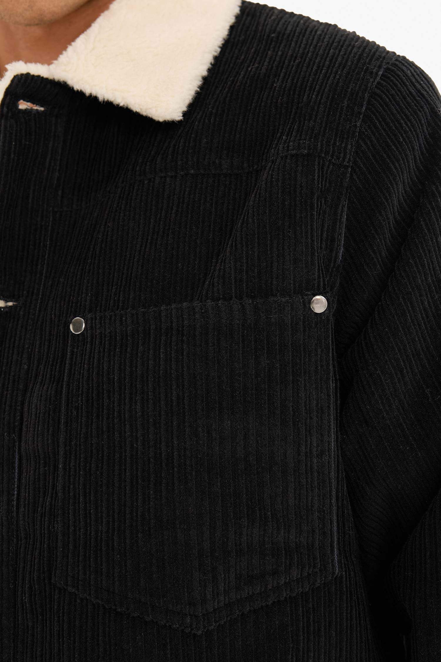 Slim Fit Dar Kesim Gömlek Yaka Pelüş Astar Çıtçıtlı Pamuklu İç Cepli Mont