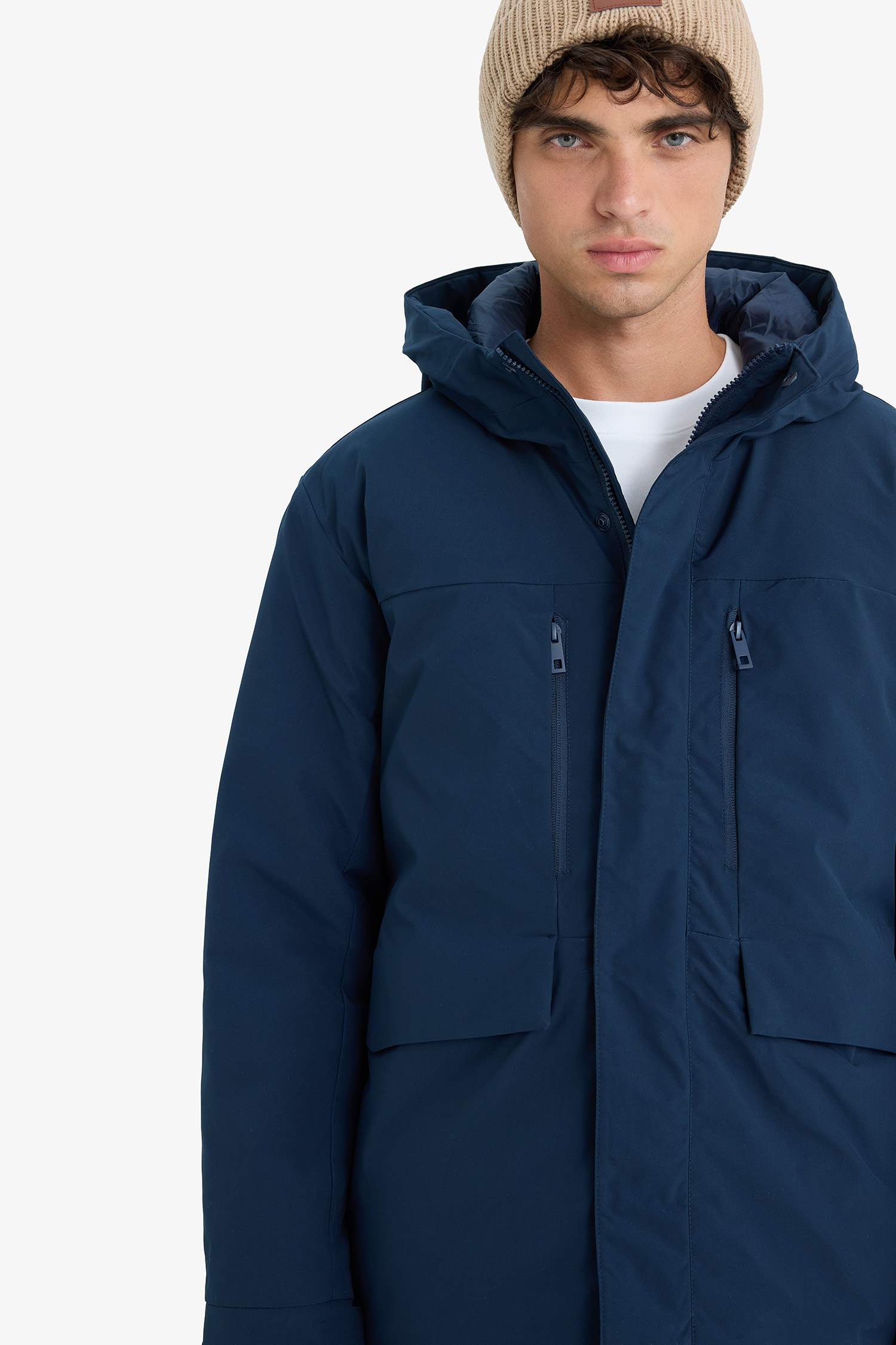 Su İtici Regular Fit Kapüşonlu Fermuarlı İç Cepli Cebi Pelüşlü Mont