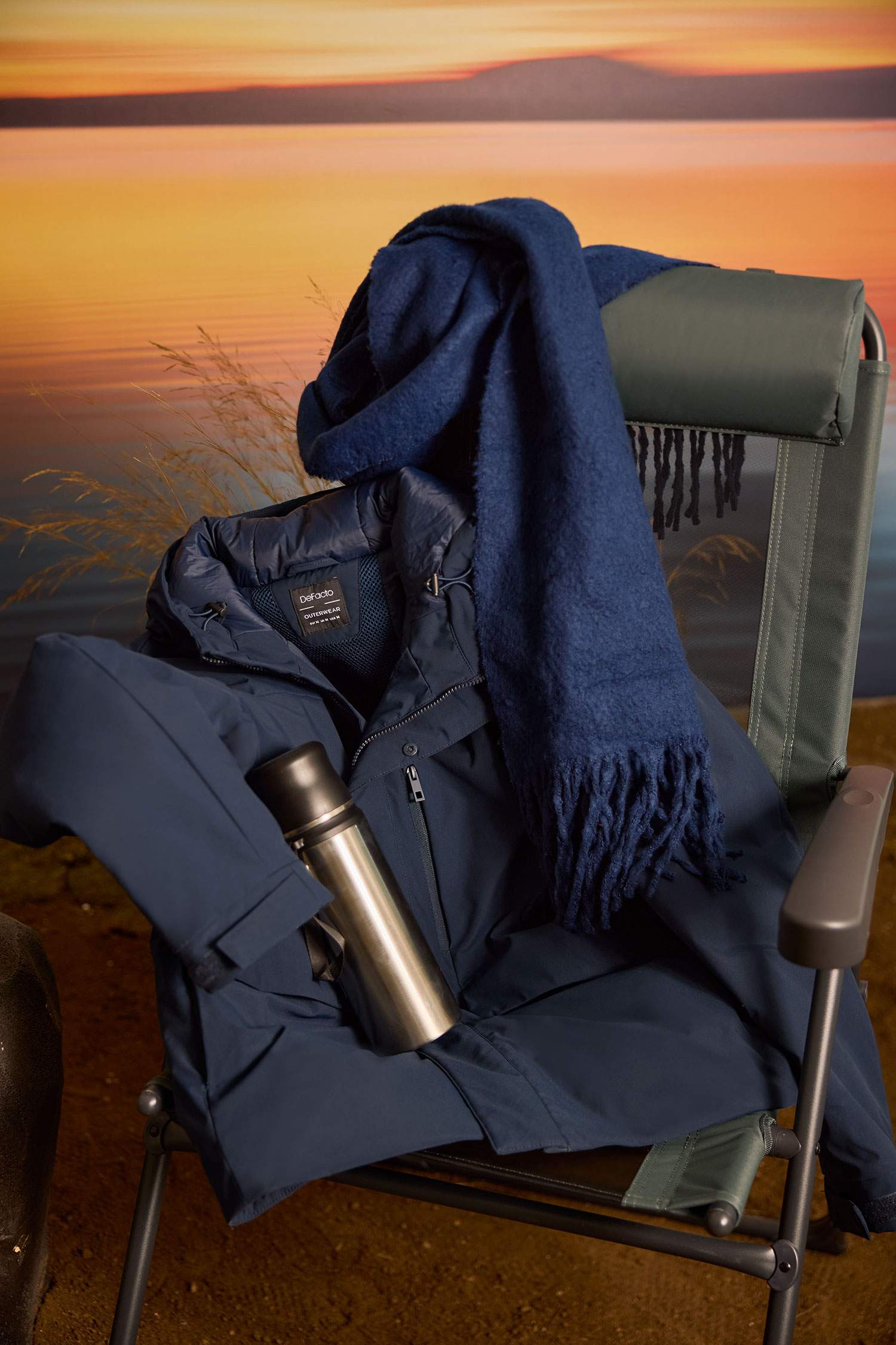 Su İtici Regular Fit Kapüşonlu Fermuarlı İç Cepli Cebi Pelüşlü Mont