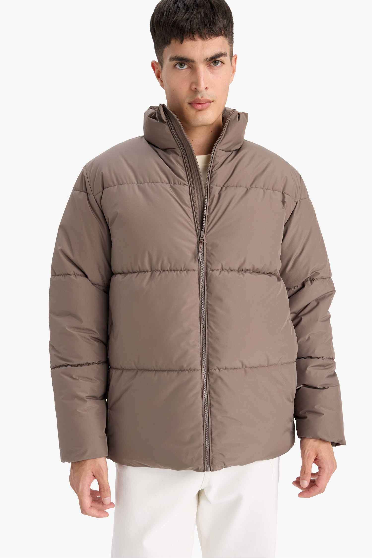 Regular Fit Stand Collar Plush Lined Knit Cuffed Waterproof Jacket