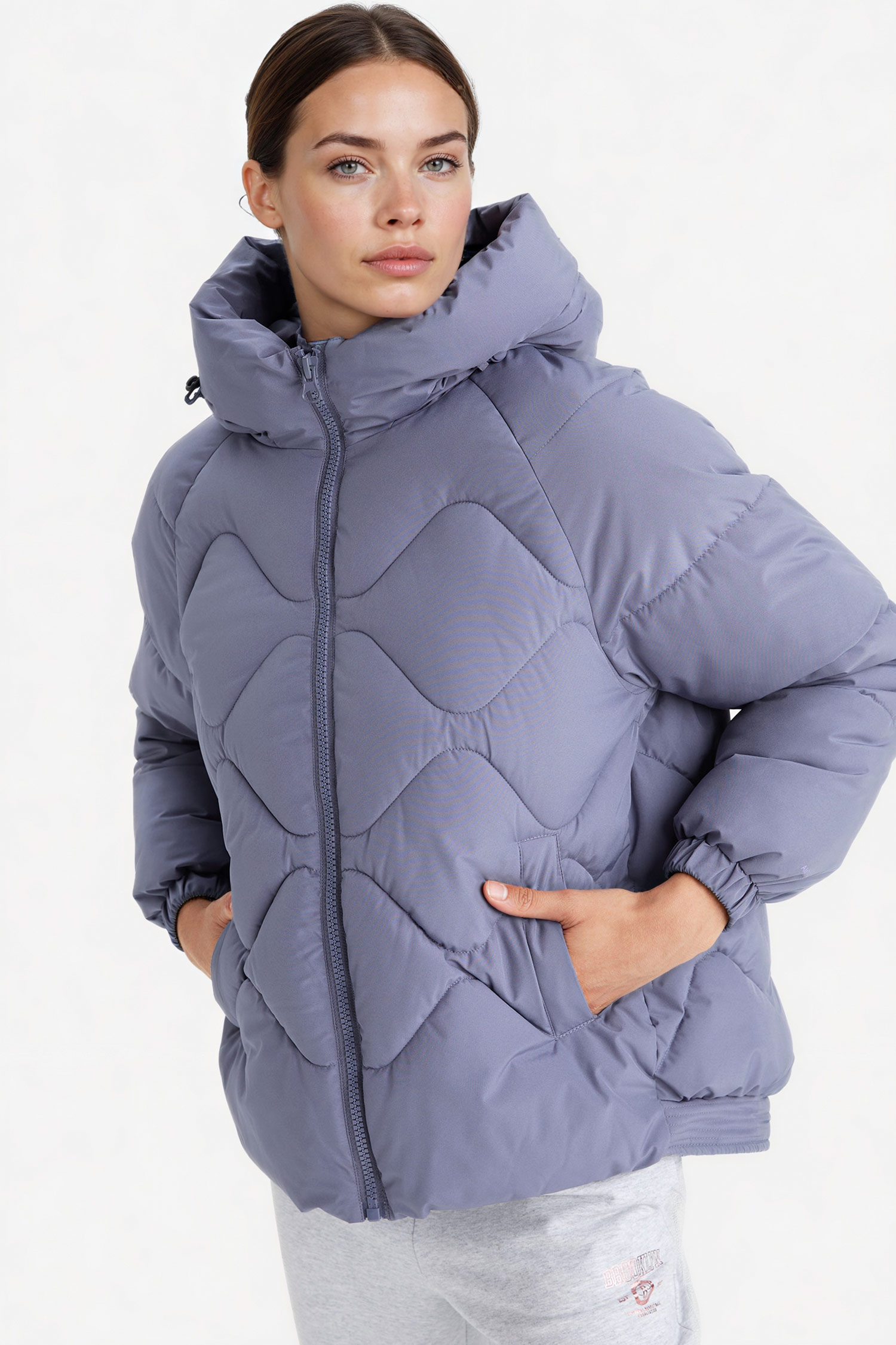 DeFacto Rüzgar Geçirmez Su İtici Oversize Fit Geniş Kalıp Kapüşonlu Fermuarlı Cepli Şişme Mont