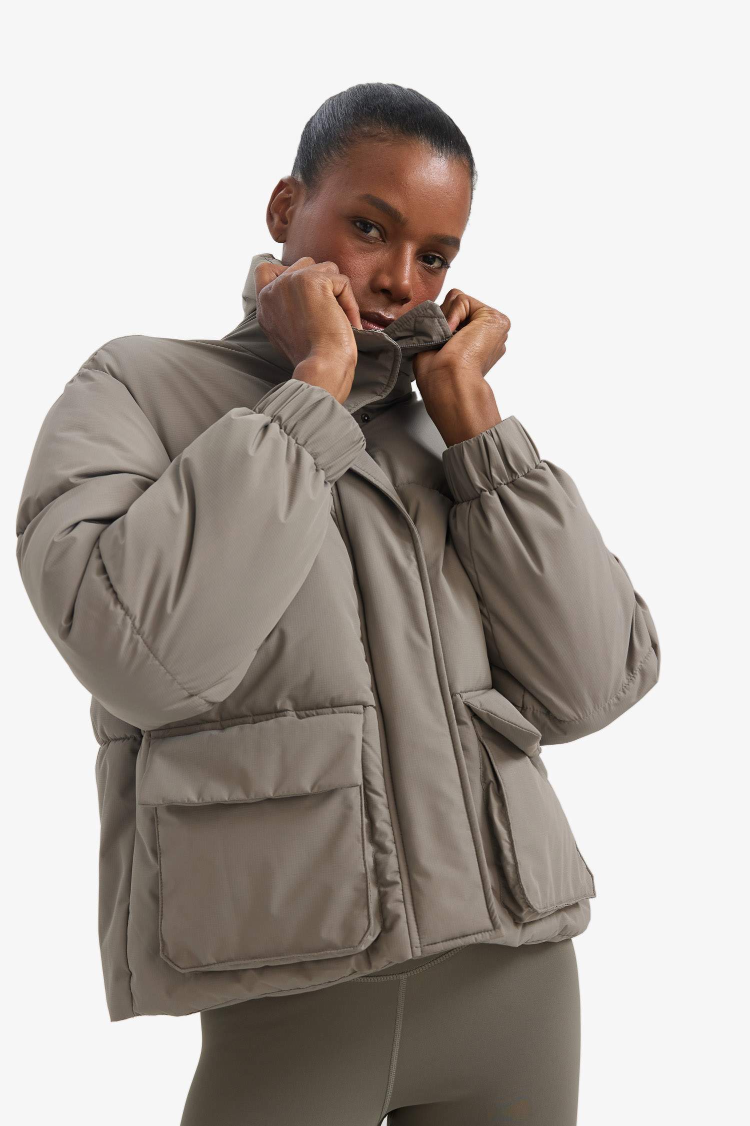 Su İtici Oversize Fit Geniş Kalıp Dik Yaka Fermuarlı Çıtçıtlı Cepli Şişme Mont