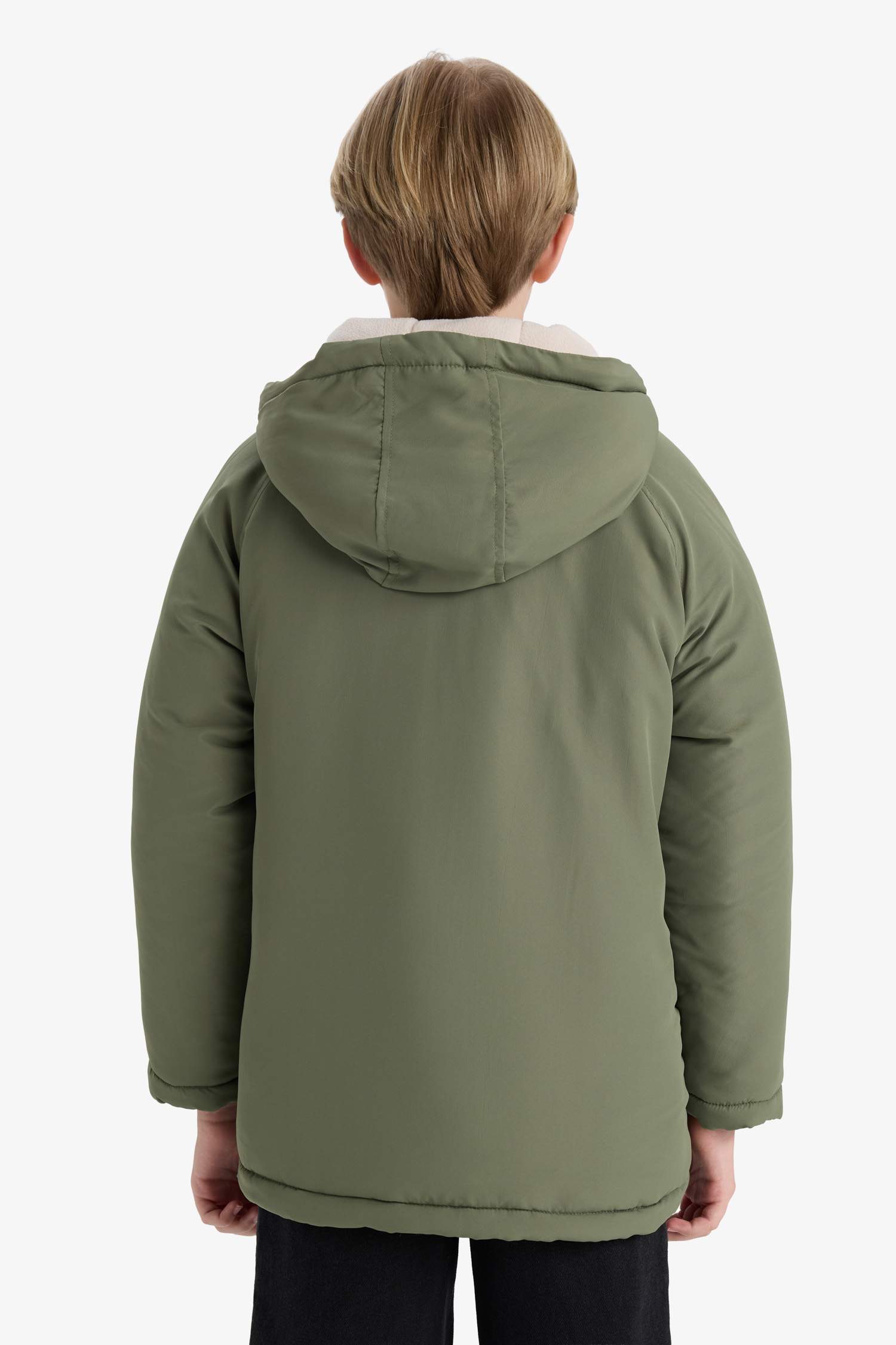 جاكيت دودون طارد للماء بغطاء للرأس مبطن بالصوف