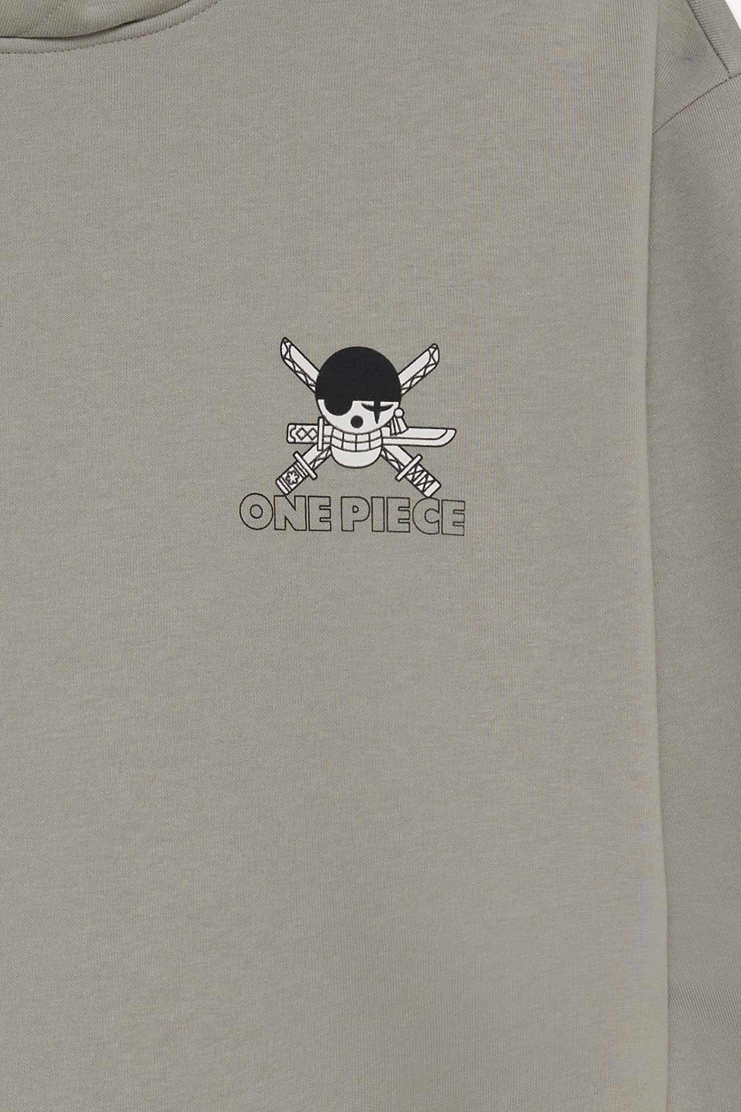 سويت شيرت اوفر سايز بغطاء للرأس من ون بيس