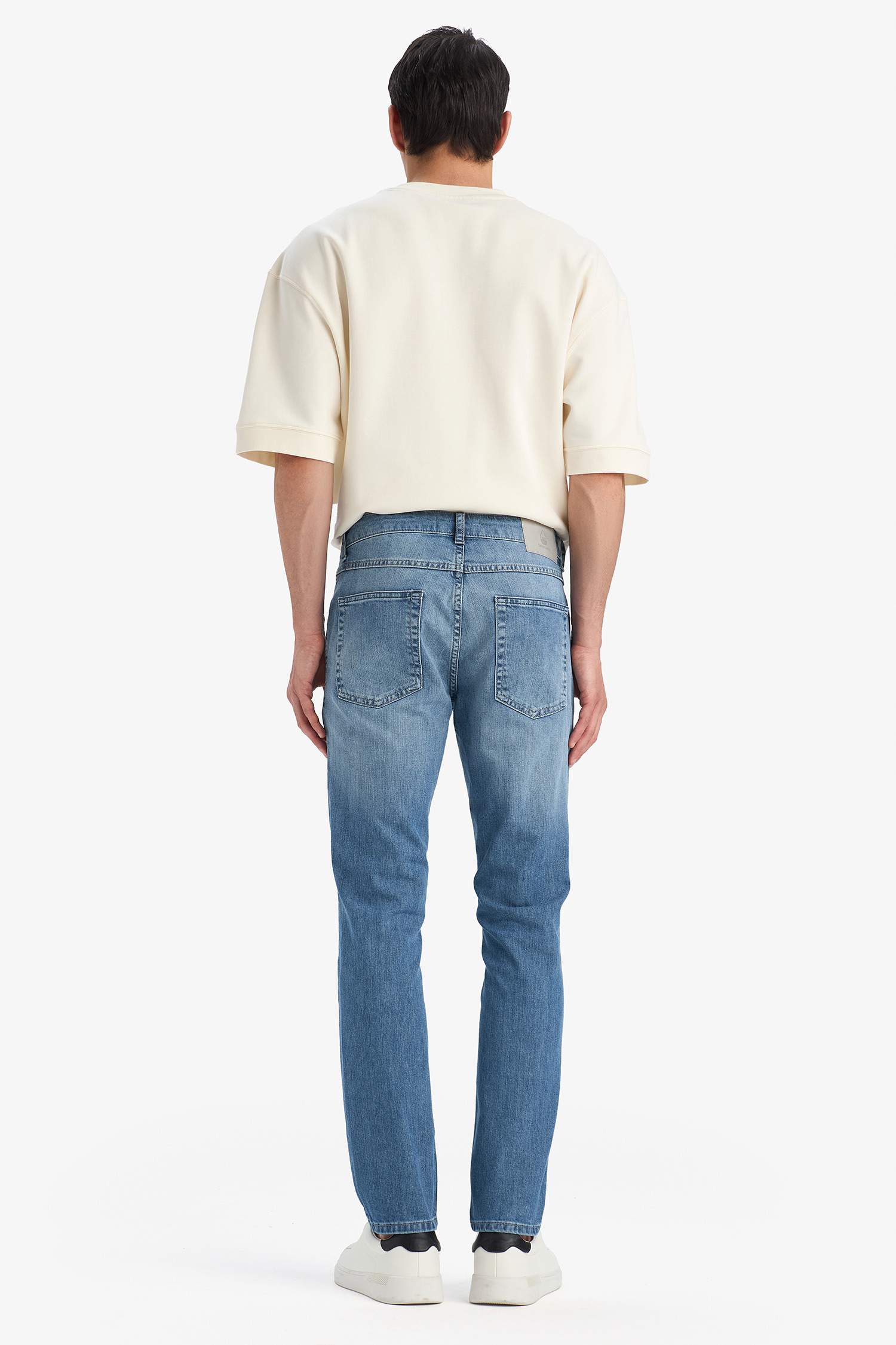 Pedro Slim Fit Dar Kalıp Normal Bel Dar Paça Jean Pantolon