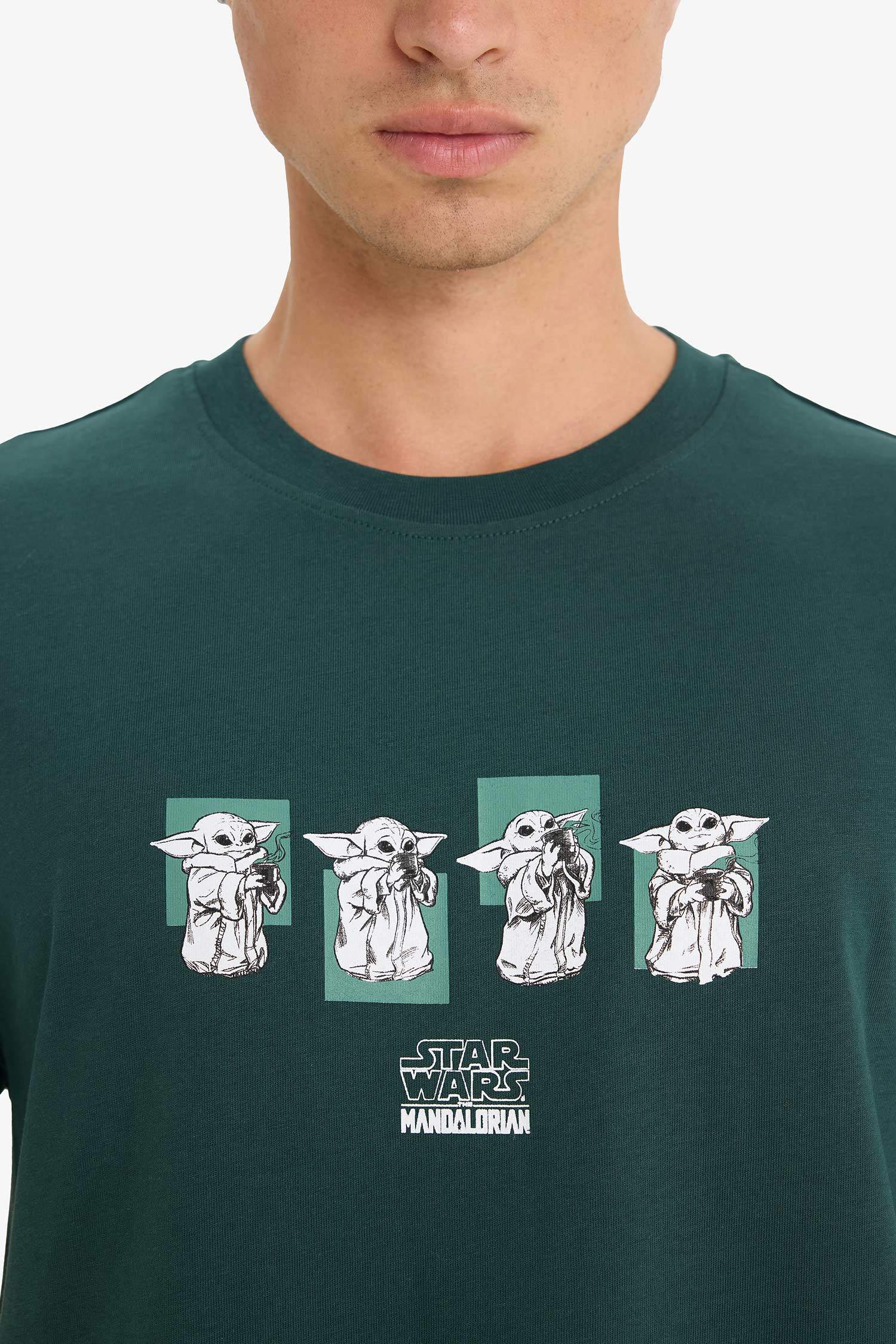 %100 Pamuk Star Wars-Mandalorian Regular Fit Bisiklet Yaka Kısa Kollu Tişört