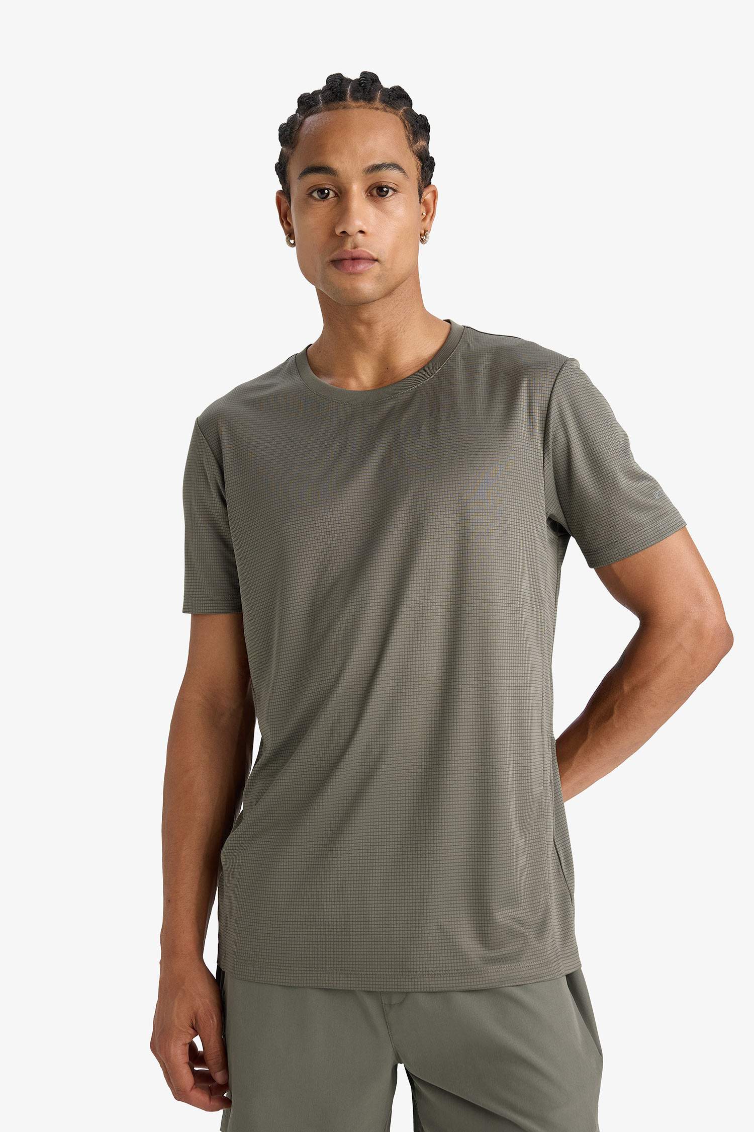 DeFactoFit Slim Fit Dar Kesim Bisiklet Yaka Çabuk Kuruyan Nefes Alabilen Esnek Kumaş Baskılı Sporcu Kısa Kollu Tişört