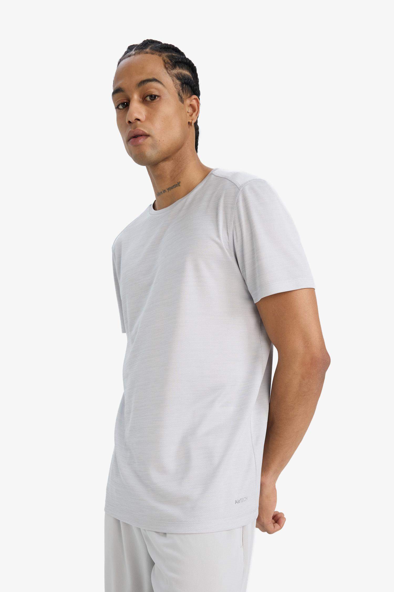 DeFactoFit Slim Fit Sports T-Shirt