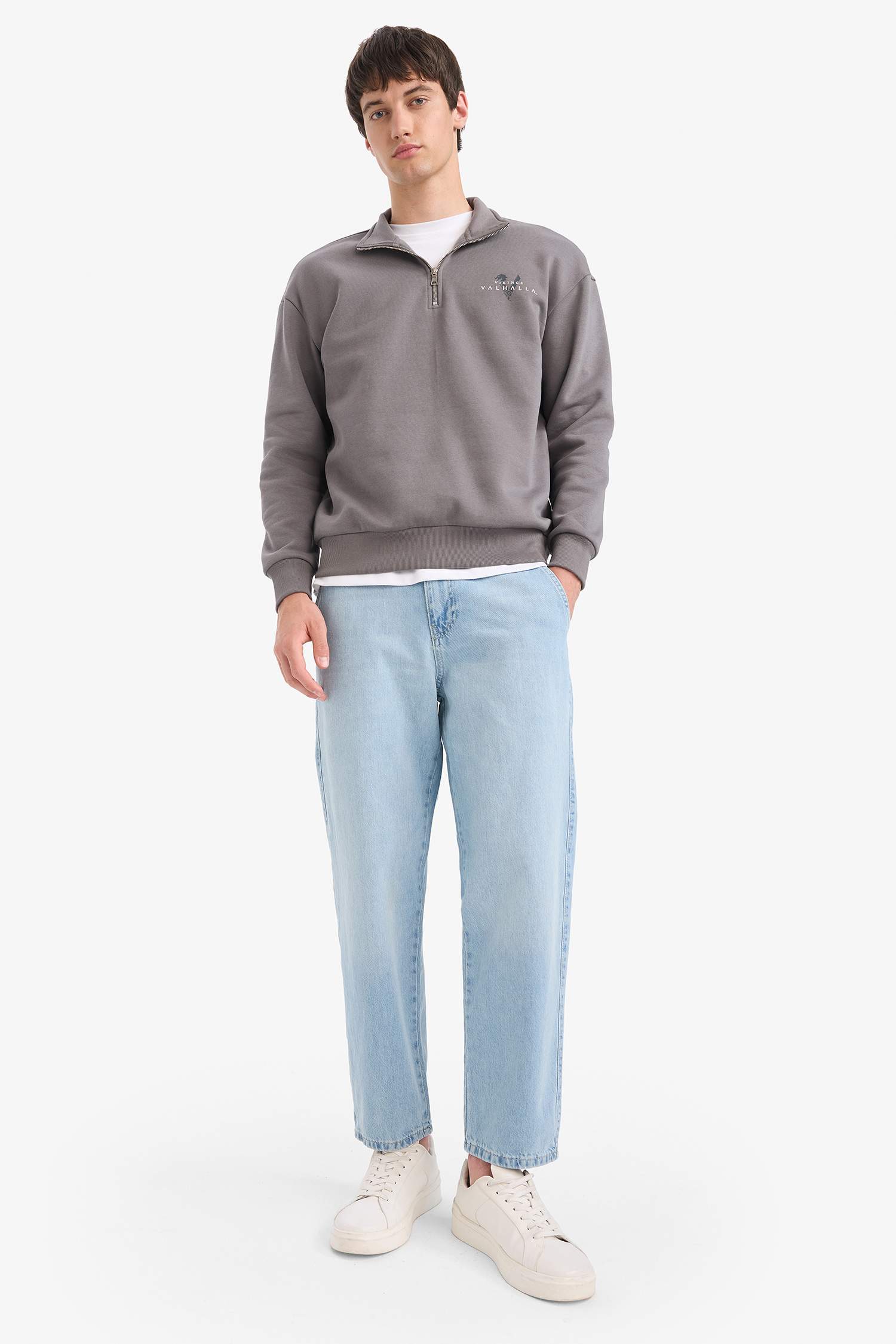 Vikings Valhalla Boxy Fit Dik Yaka Yarım Fermuarlı Sırt Baskılı Sweatshirt