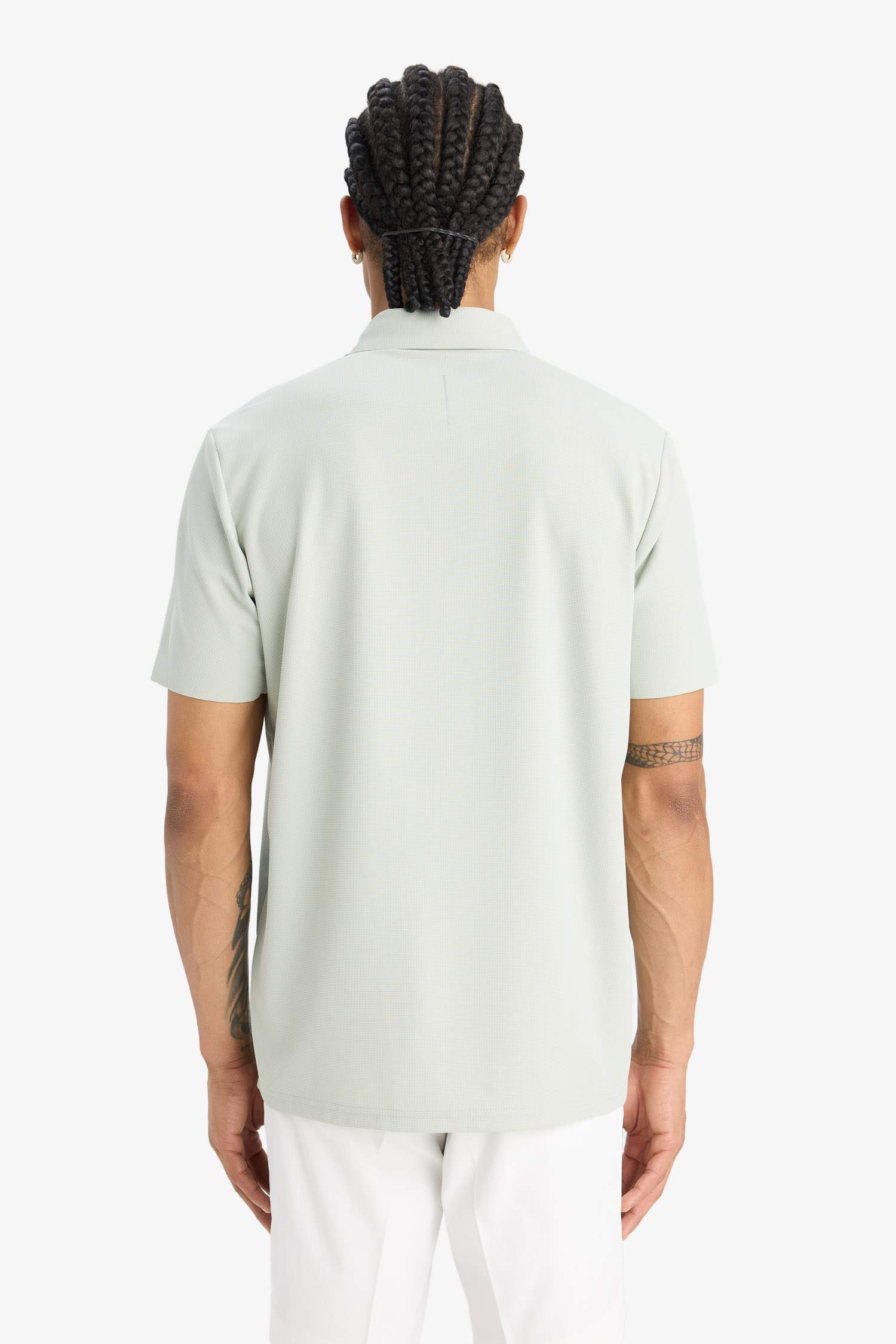 DeFactoFit Standart Fit Polo Yaka Sporcu Kısa Kollu Tişört