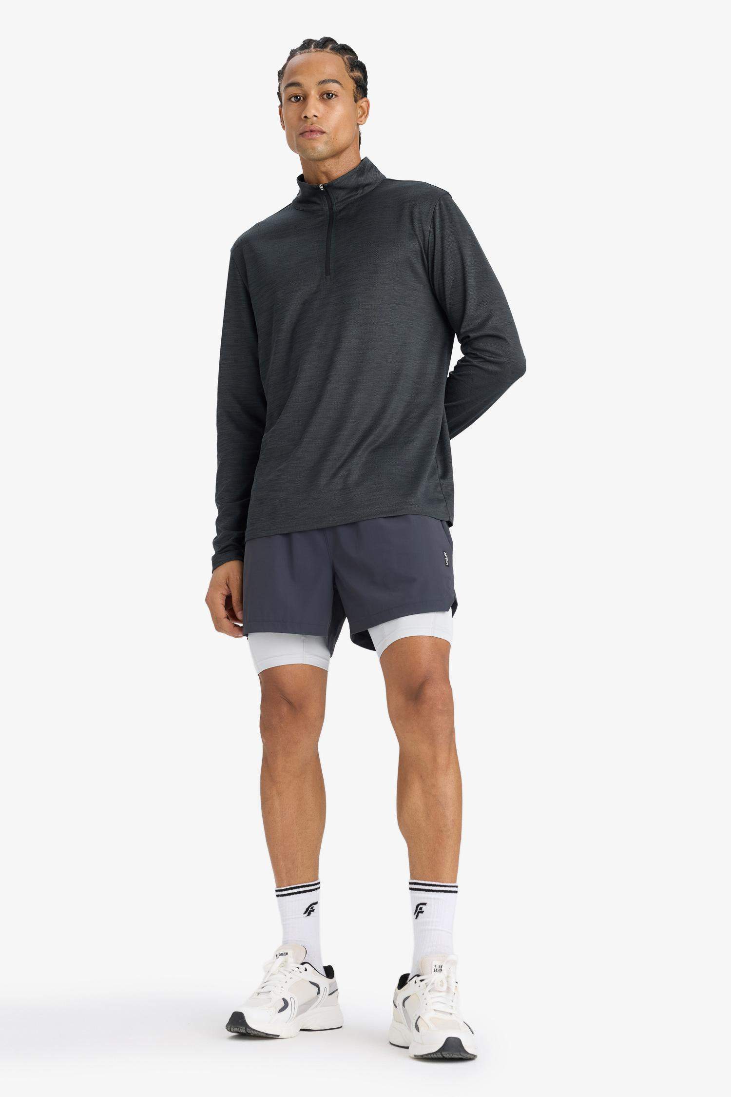 Slim Fit Dar Kesim Sporcu İçi Taytlı Kısa Paça Şort